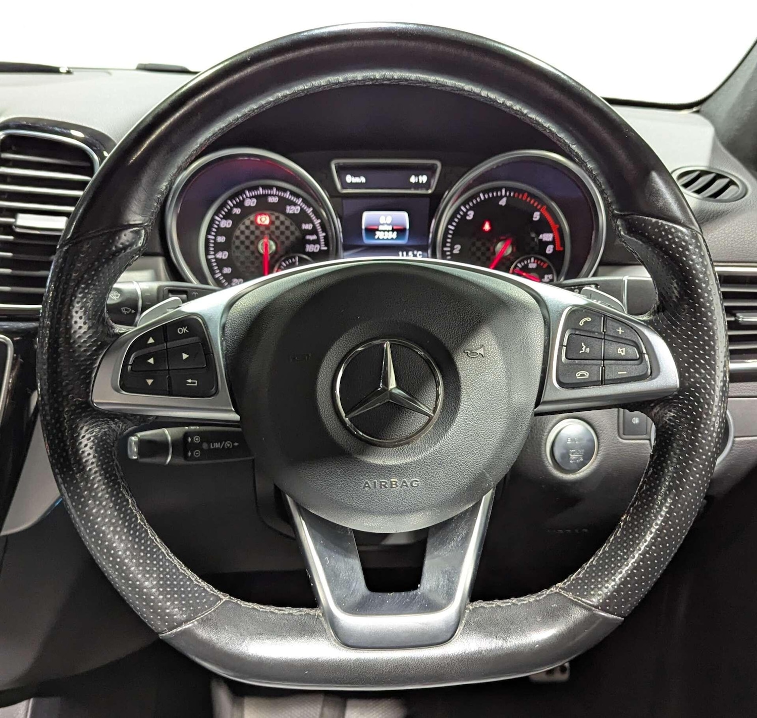 Used Mercedes-Benz GLE 2018 for sale - 77015440: Photo 35