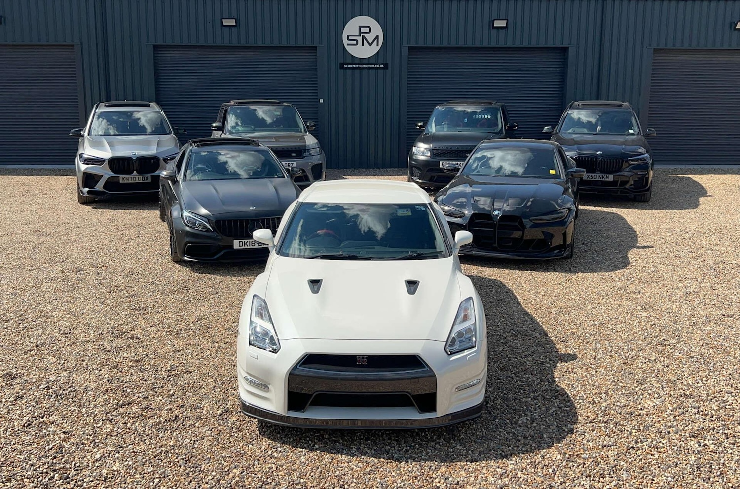 Used Land Rover Defender 2020 for sale - 77710002: Photo 1