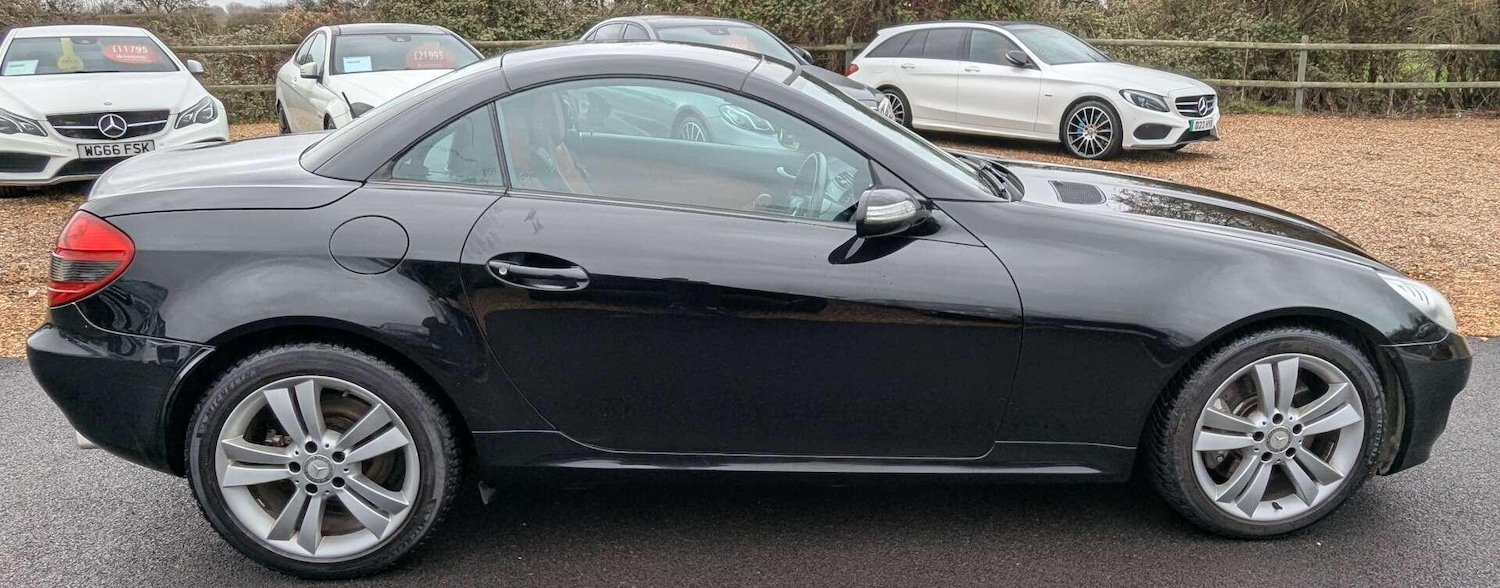 Used Mercedes-Benz SLK 2010 for sale - 77120515: Photo 10