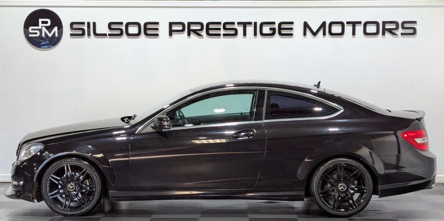 Used Mercedes-Benz C Class 2012 for sale - 77156356: Photo 7