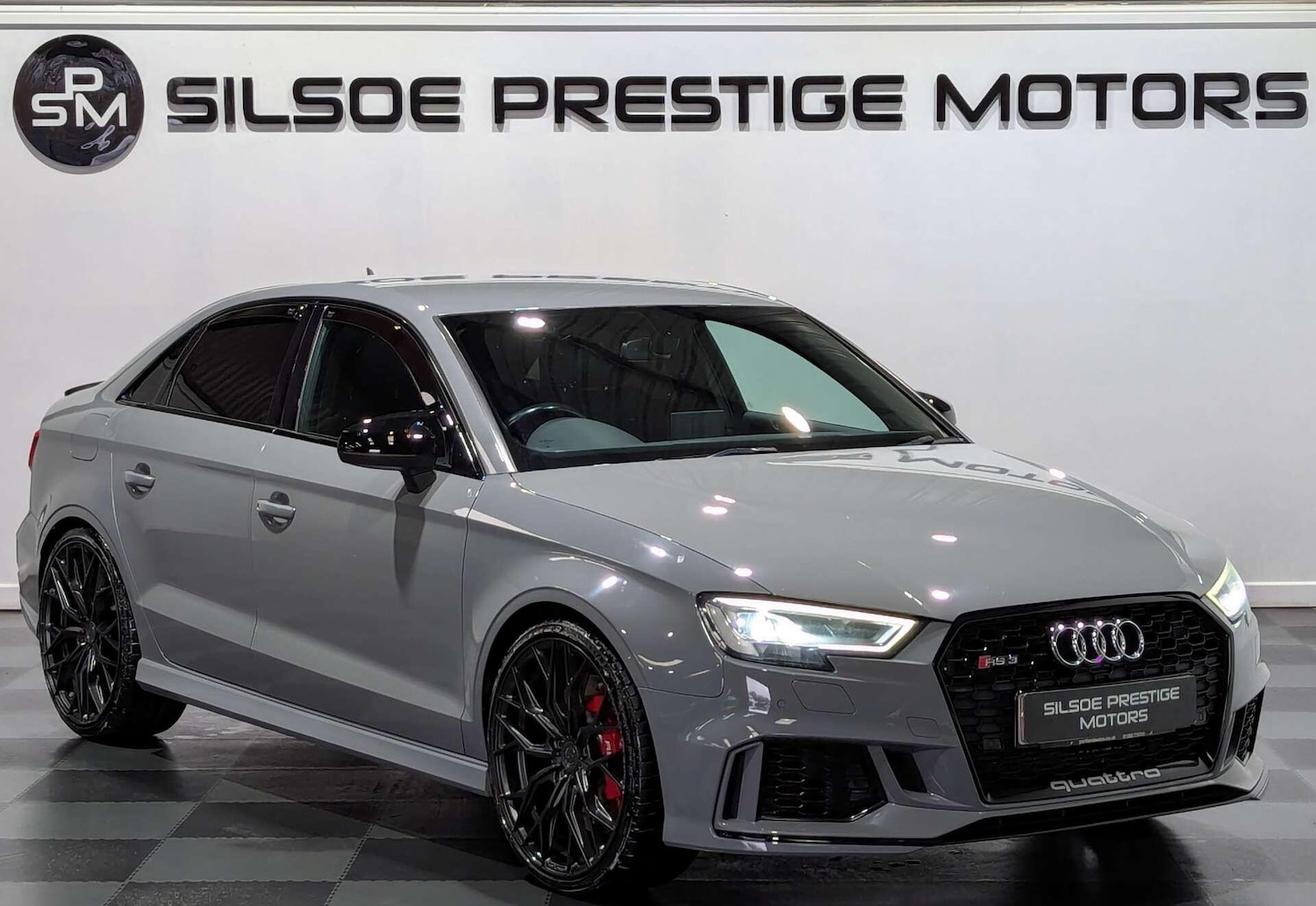 Used Audi RS3 2017 for sale - 76886194: Photo 3