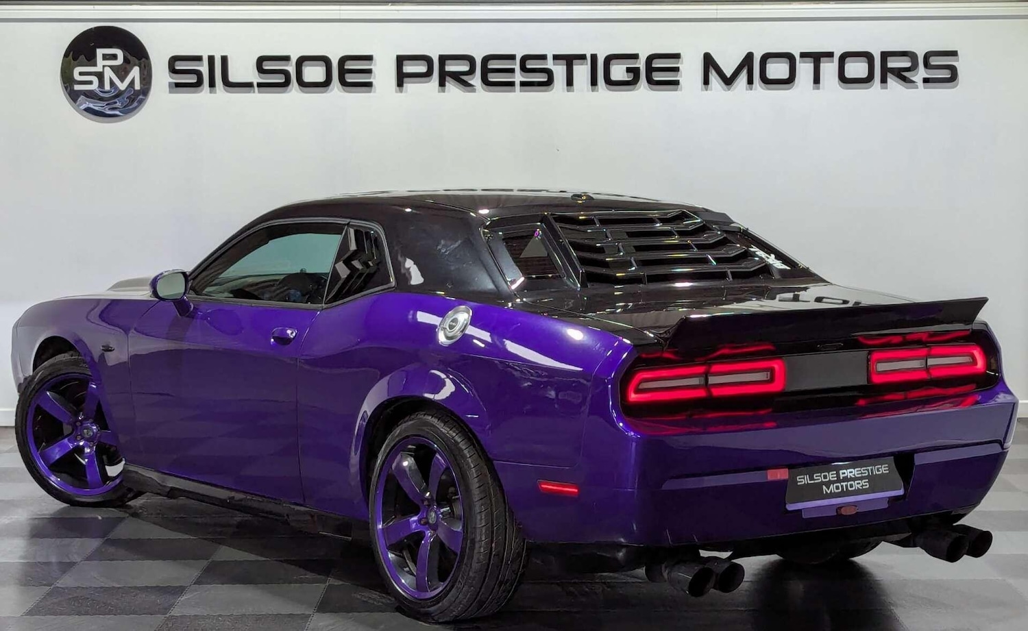 Used Dodge Challenger 2023 for sale - 76731121: Photo 2