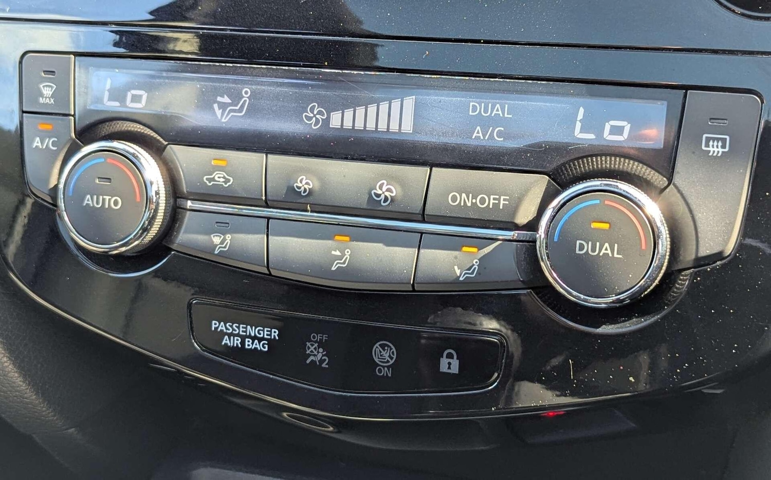 Used Nissan Qashqai 2014 for sale - 78203892: Photo 24