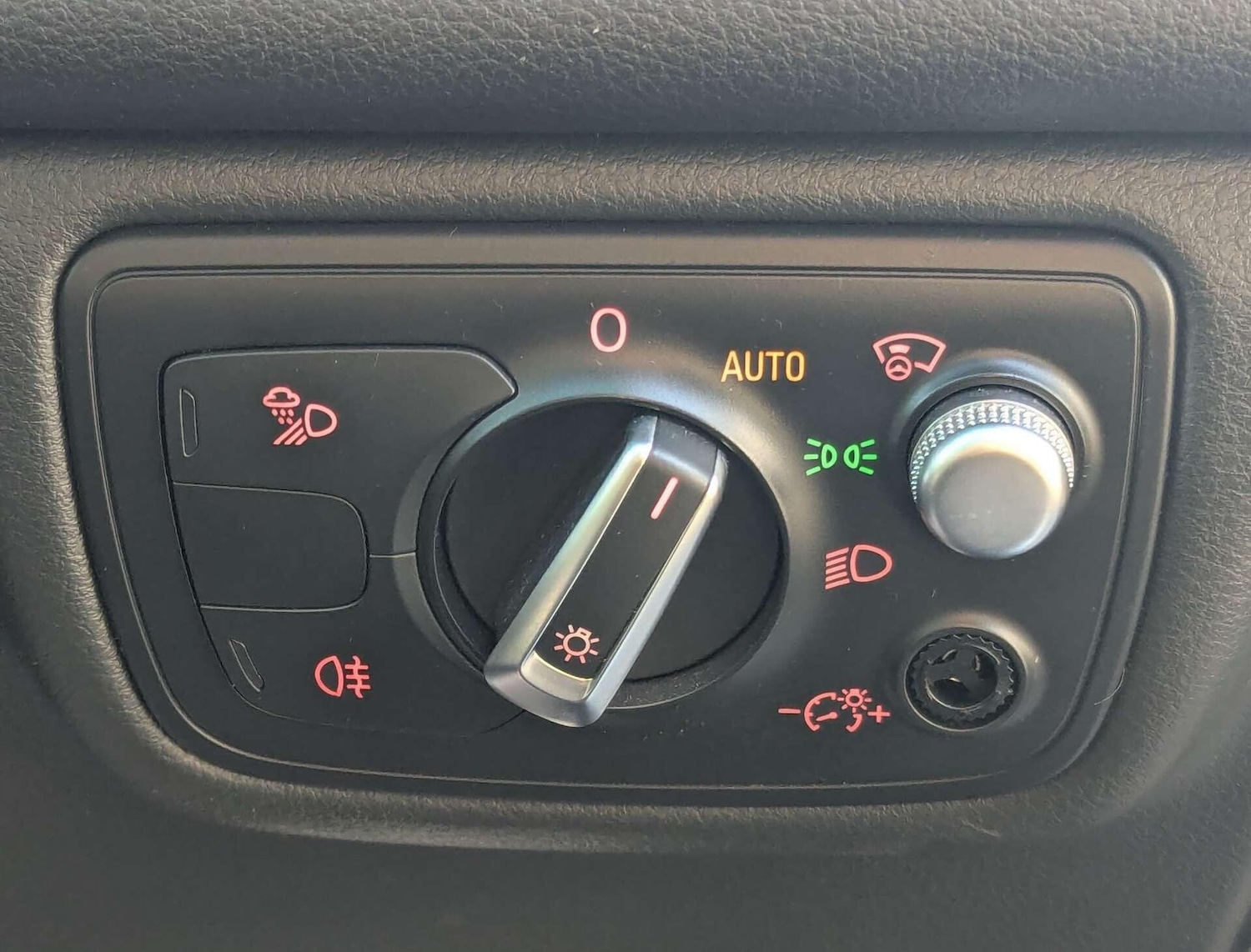 Used Audi RS6 2014 for sale - 76731128: Photo 37