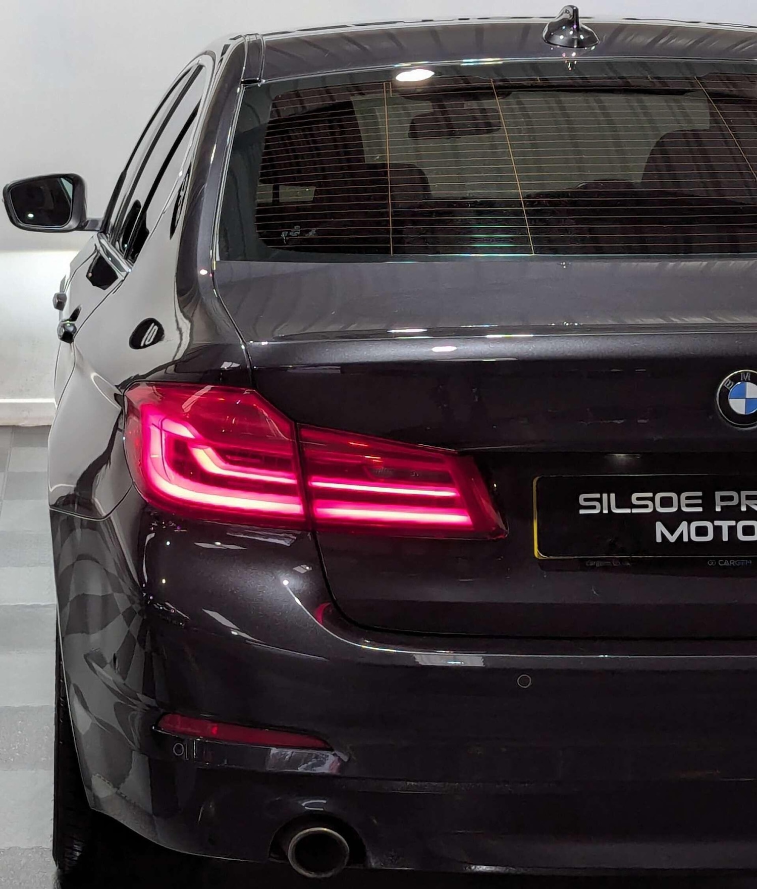 Used BMW 5 Series 2017 for sale - 76765209: Photo 11