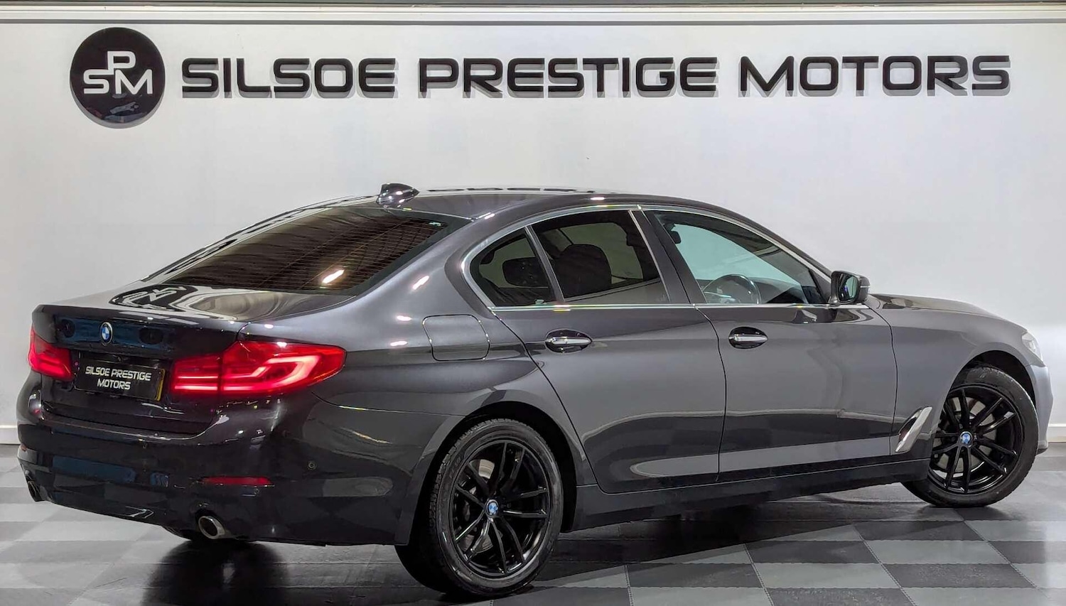 Used BMW 5 Series 2017 for sale - 76765209: Photo 13