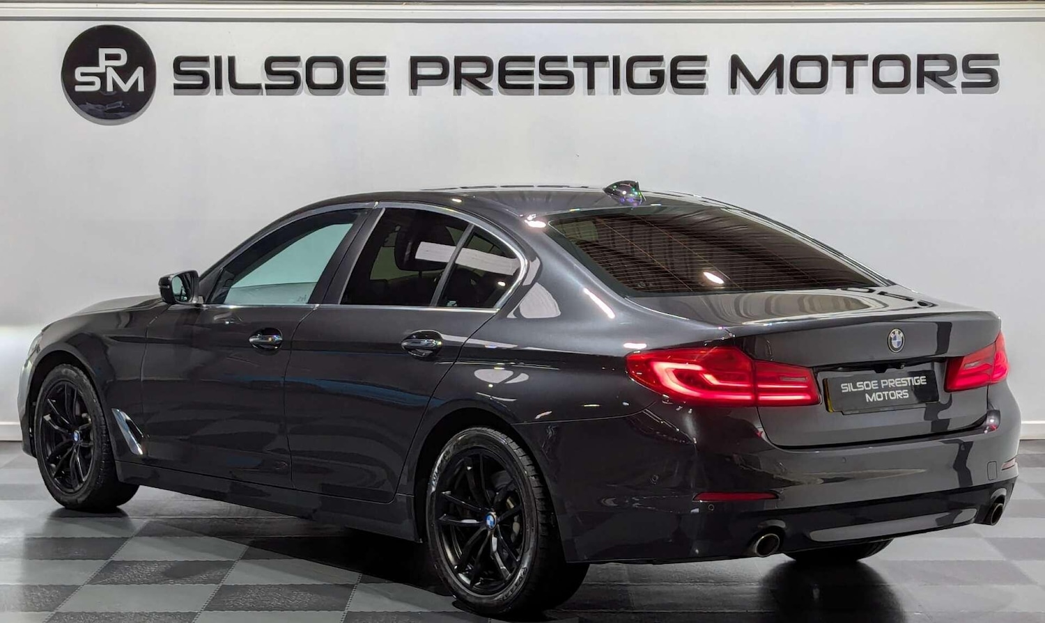 Used BMW 5 Series 2017 for sale - 76765209: Photo 8