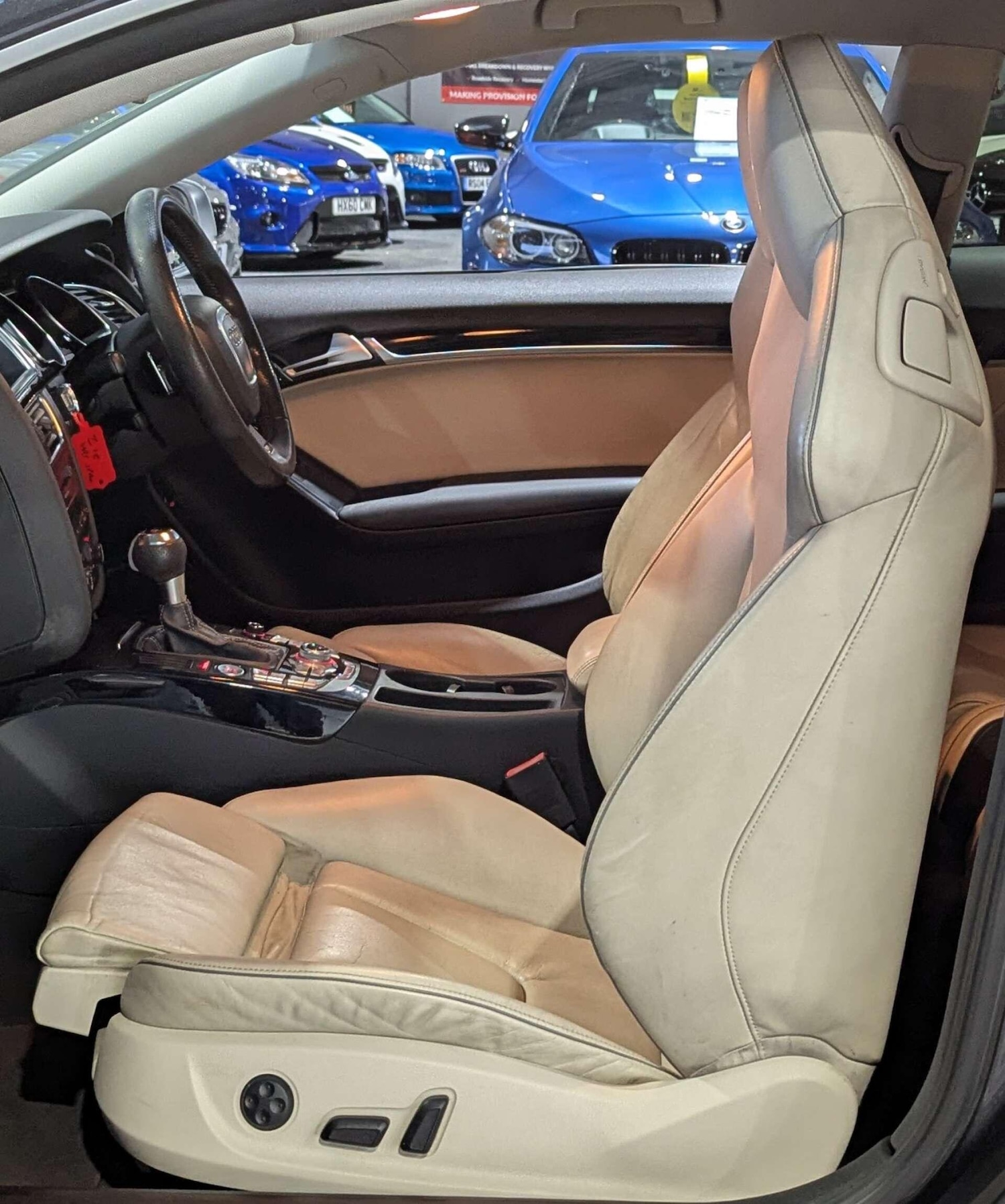 Used Audi RS5 2011 for sale - 77799071: Photo 24