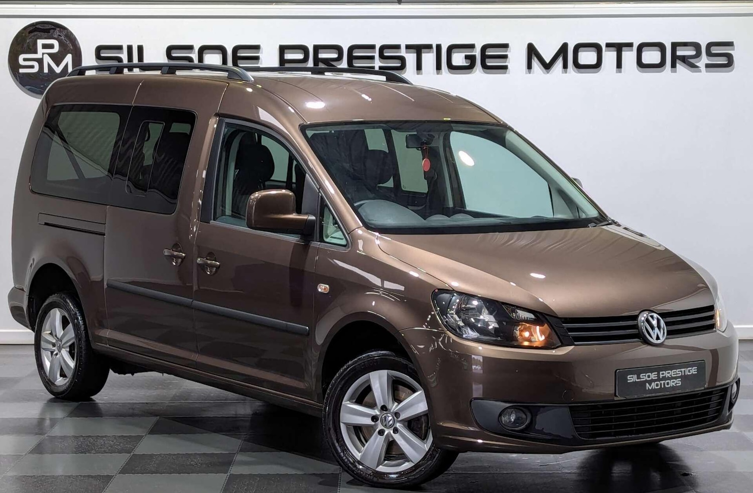 Used Volkswagen Caddy Maxi Life 2014 for sale - 76731114: Photo 1