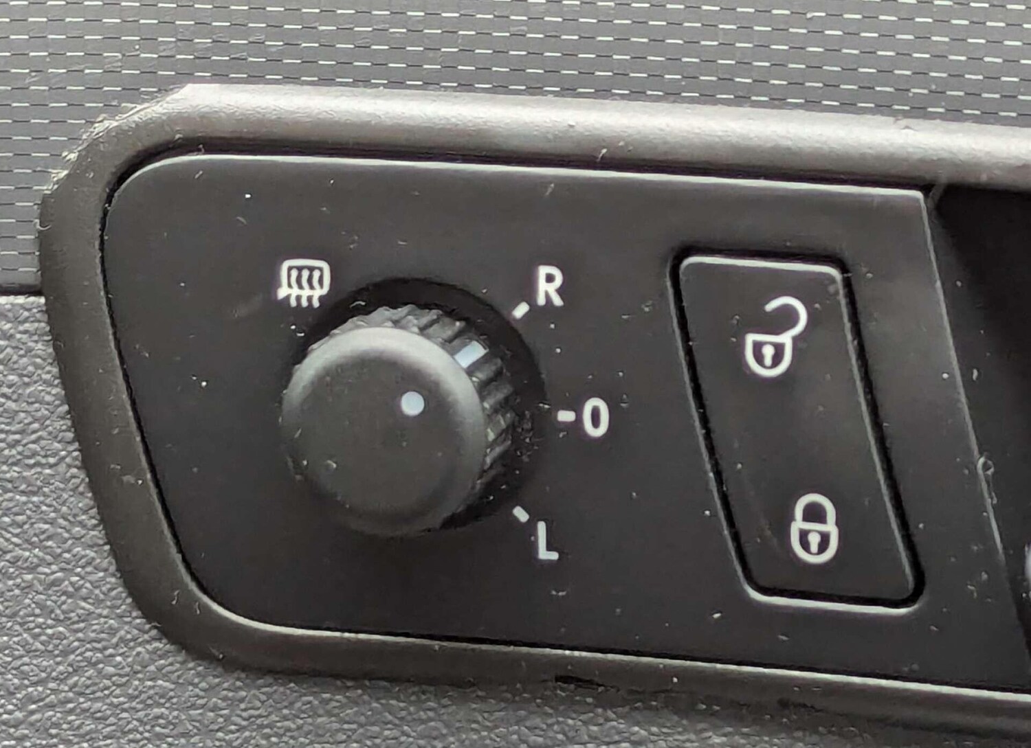 Used Volkswagen Caddy Maxi Life 2014 for sale - 76731114: Photo 16