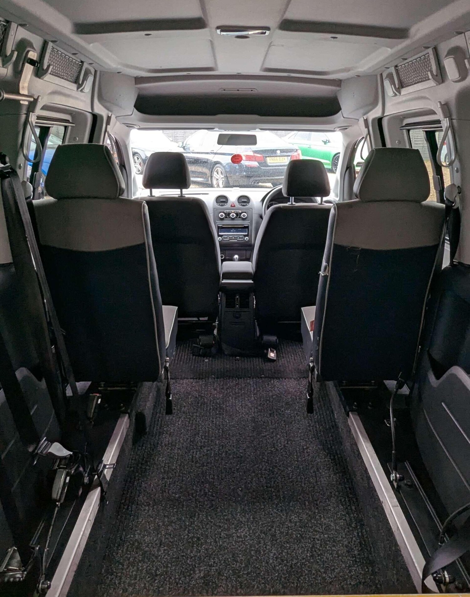 Used Volkswagen Caddy Maxi Life 2014 for sale - 76731114: Photo 26