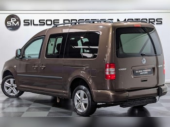 Used Volkswagen Caddy Maxi Life 2014 for sale - 76731114: Photo