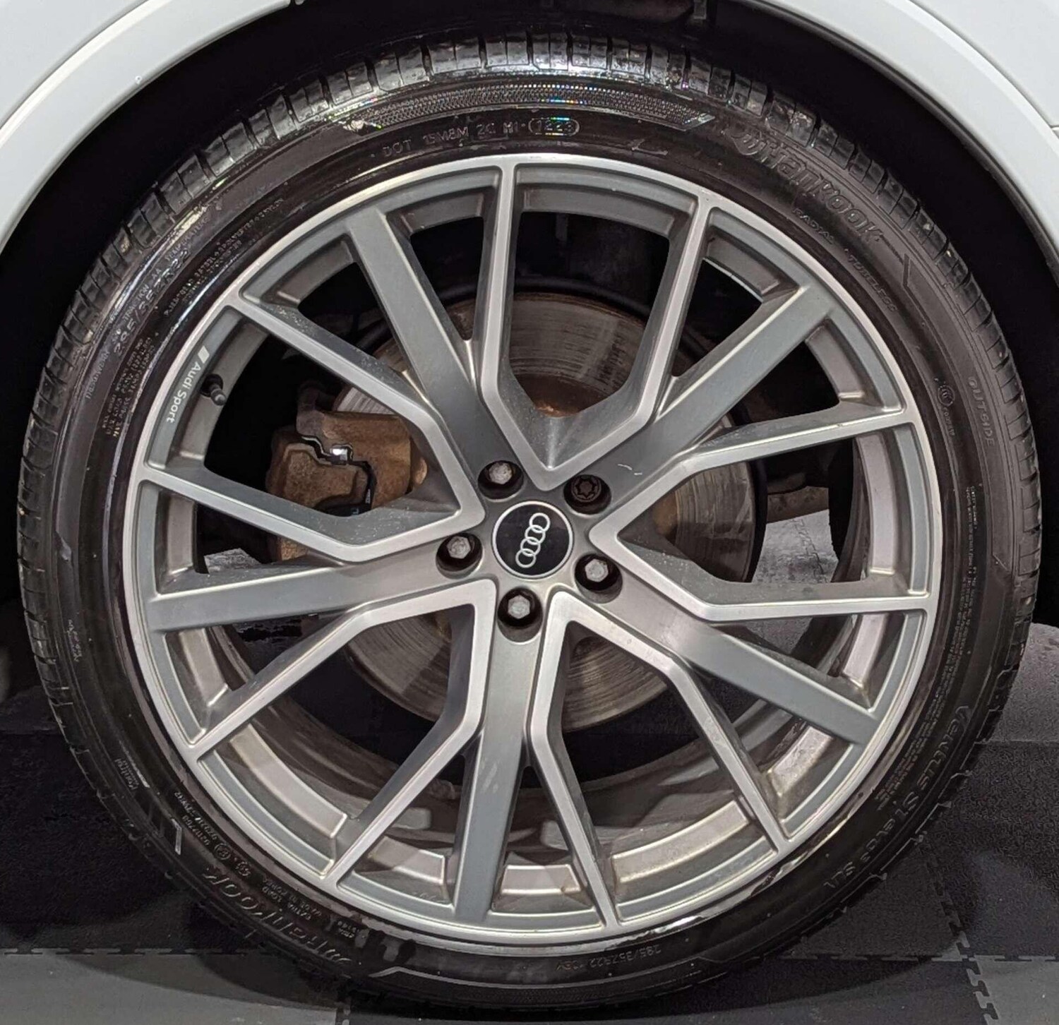 Used Audi Q7 2021 for sale - 76731105: Photo 59