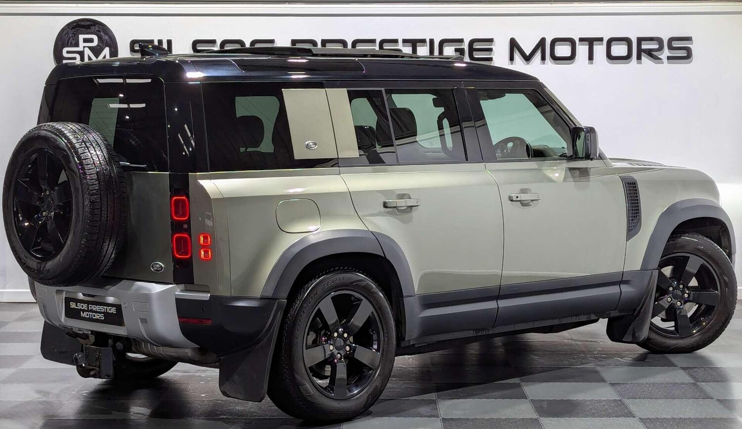 Used Land Rover Defender 2020 for sale - 77573796: Photo 14