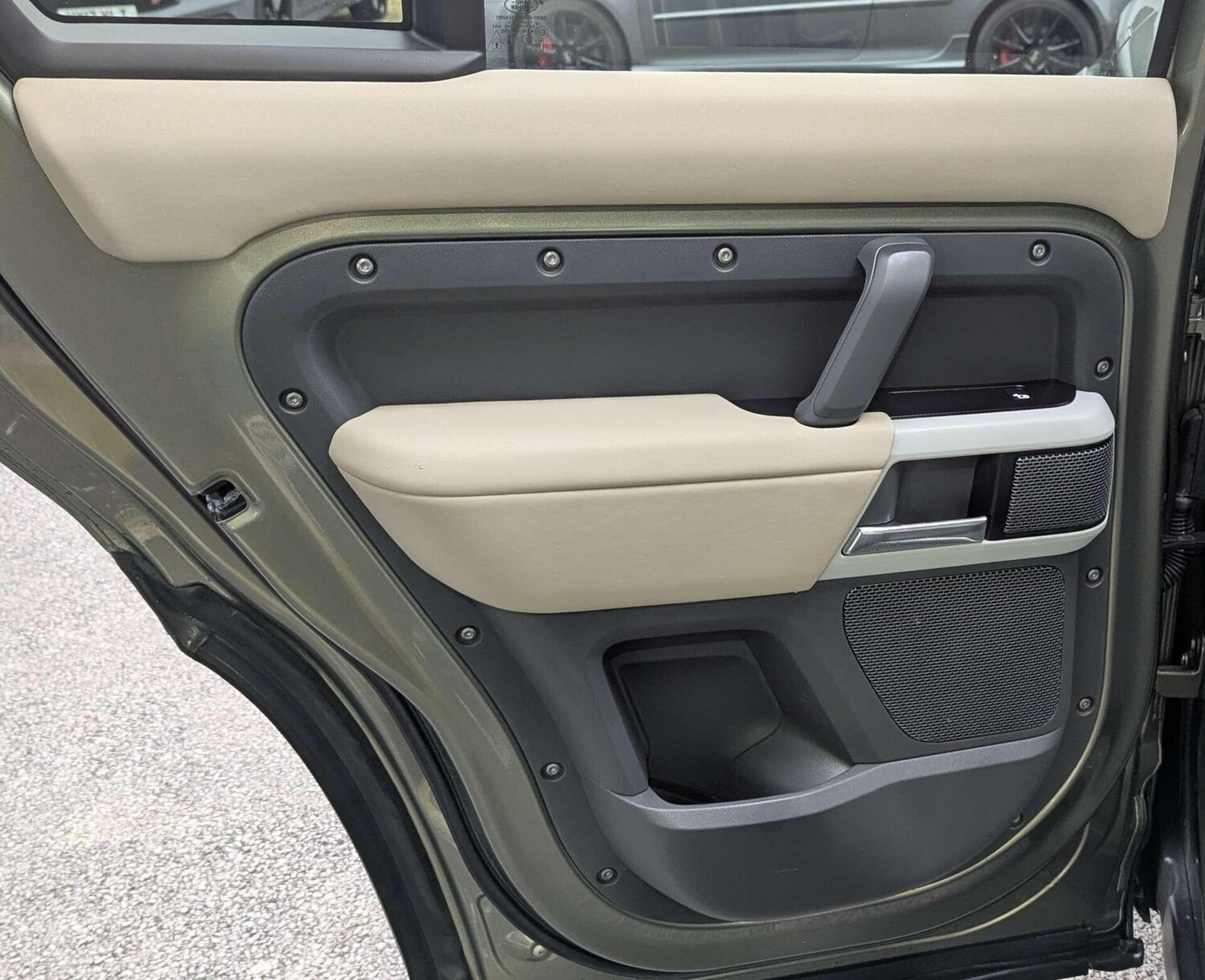 Used Land Rover Defender 2020 for sale - 77573796: Photo 26