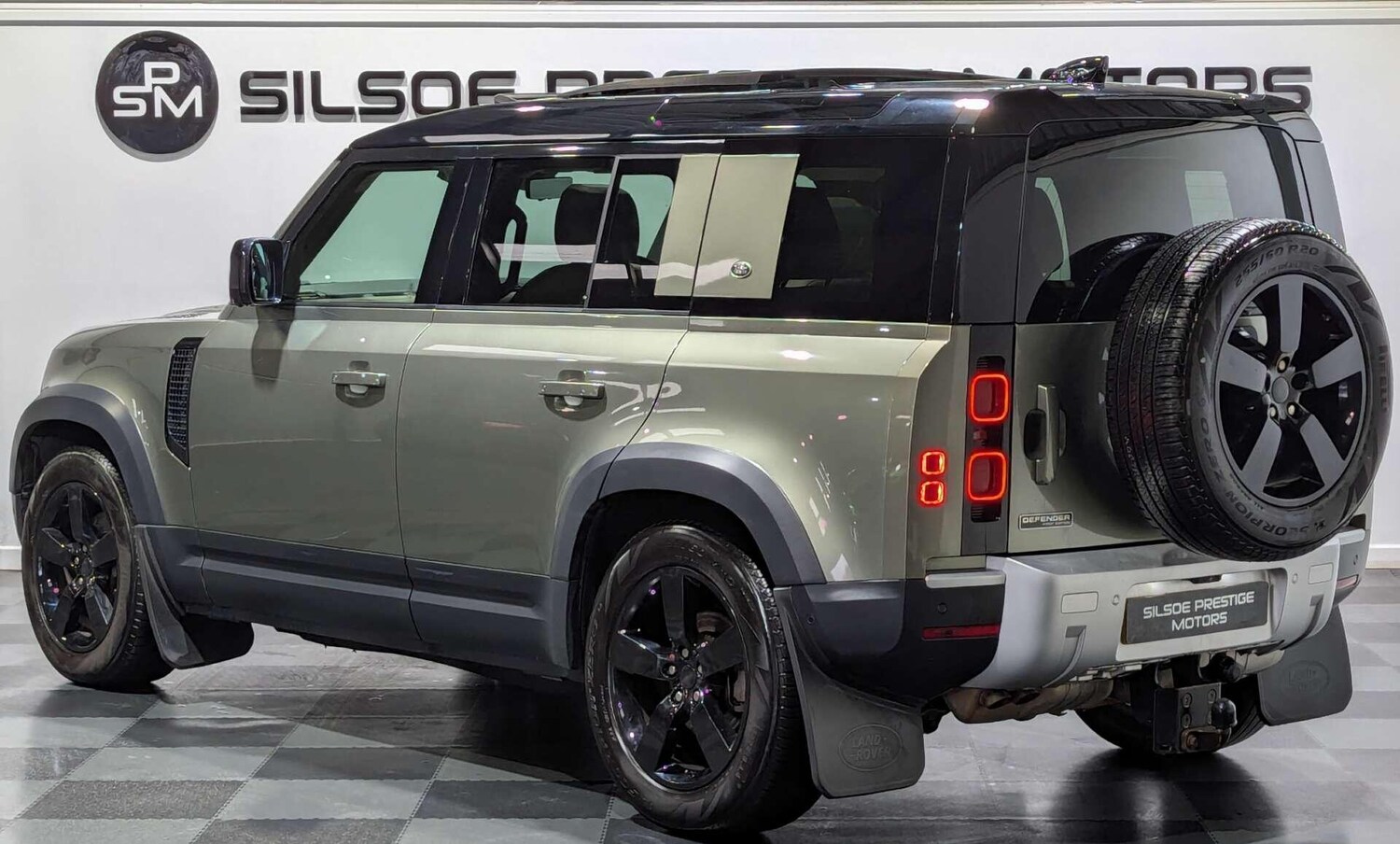 Used Land Rover Defender 2020 for sale - 77573796: Photo 9