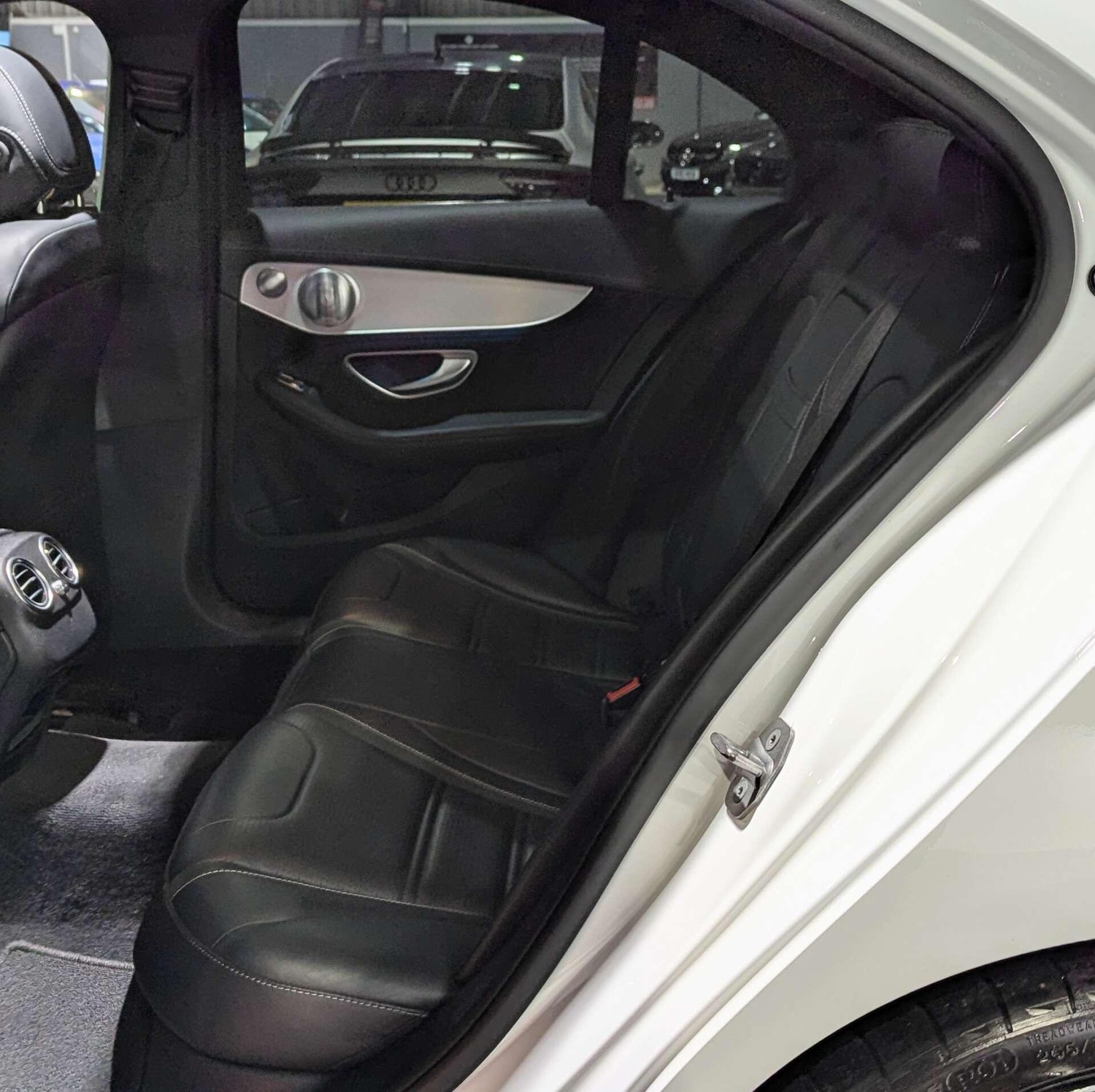 Used Mercedes-Benz C Class 2018 for sale - 77202416: Photo 26