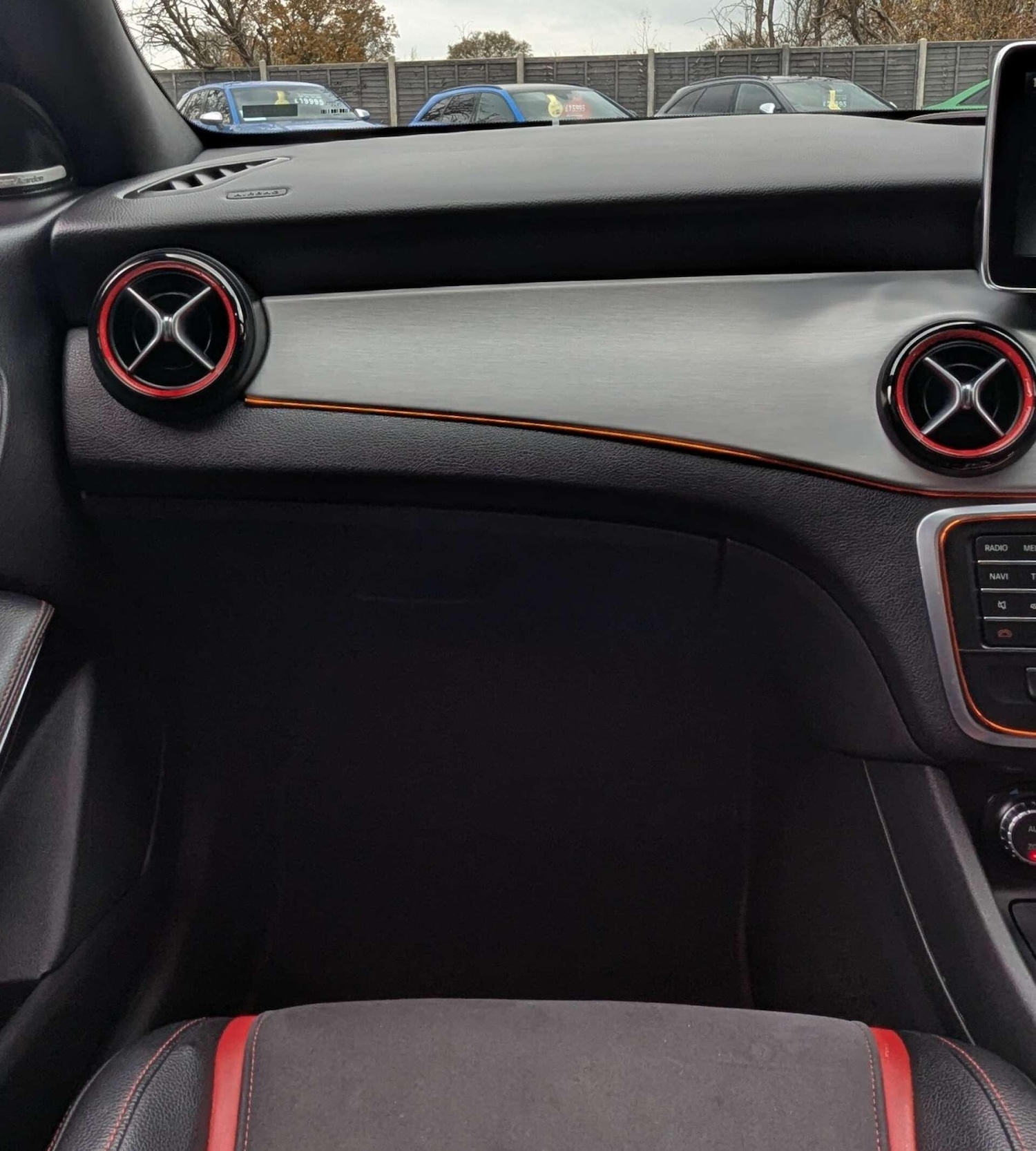 Used Mercedes-Benz CLA for sale - 77040399: Photo 31