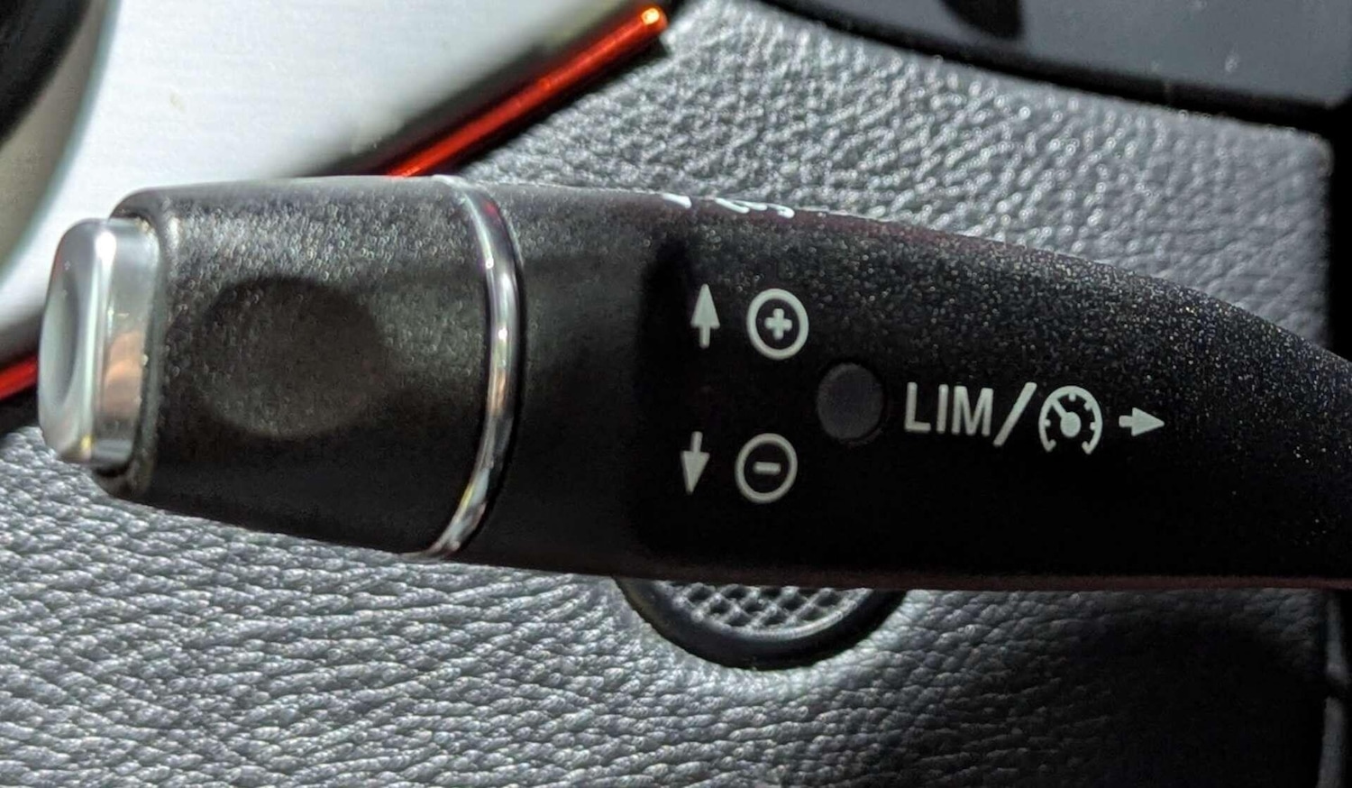 Used Mercedes-Benz CLA for sale - 77040399: Photo 33