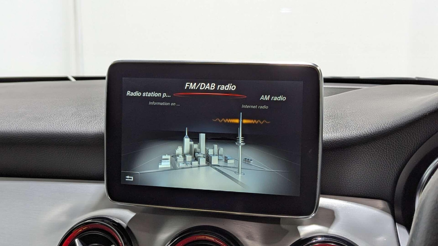 Used Mercedes-Benz CLA for sale - 77040399: Photo 46