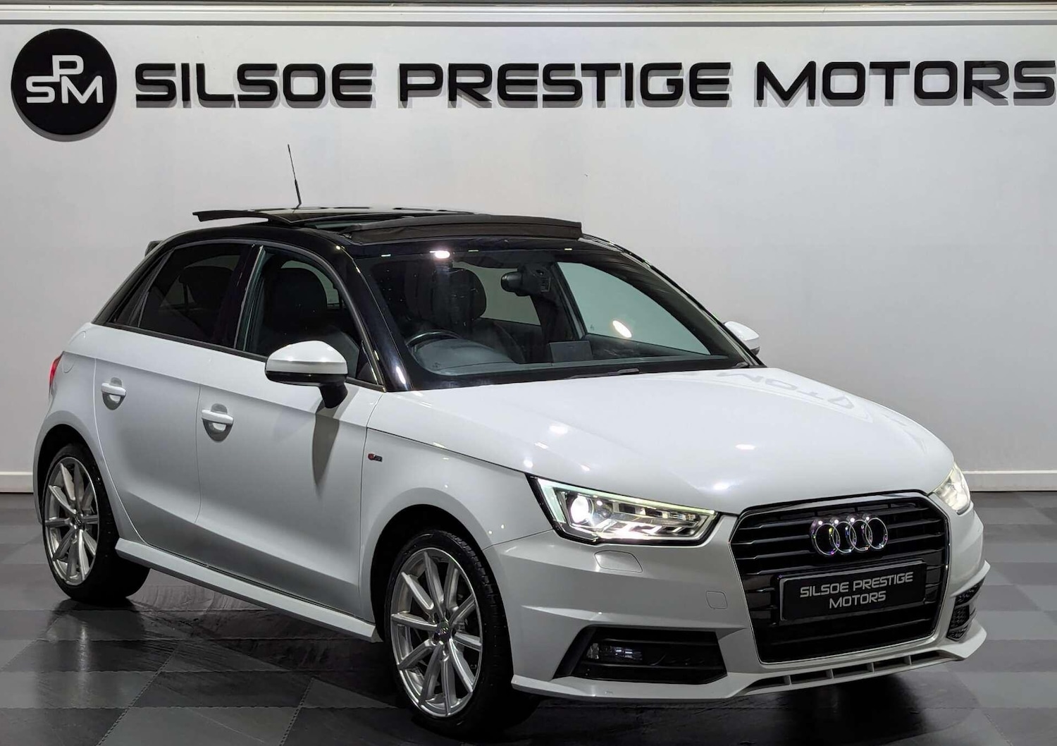Used Audi A1 2015 for sale - 77040306: Photo 3