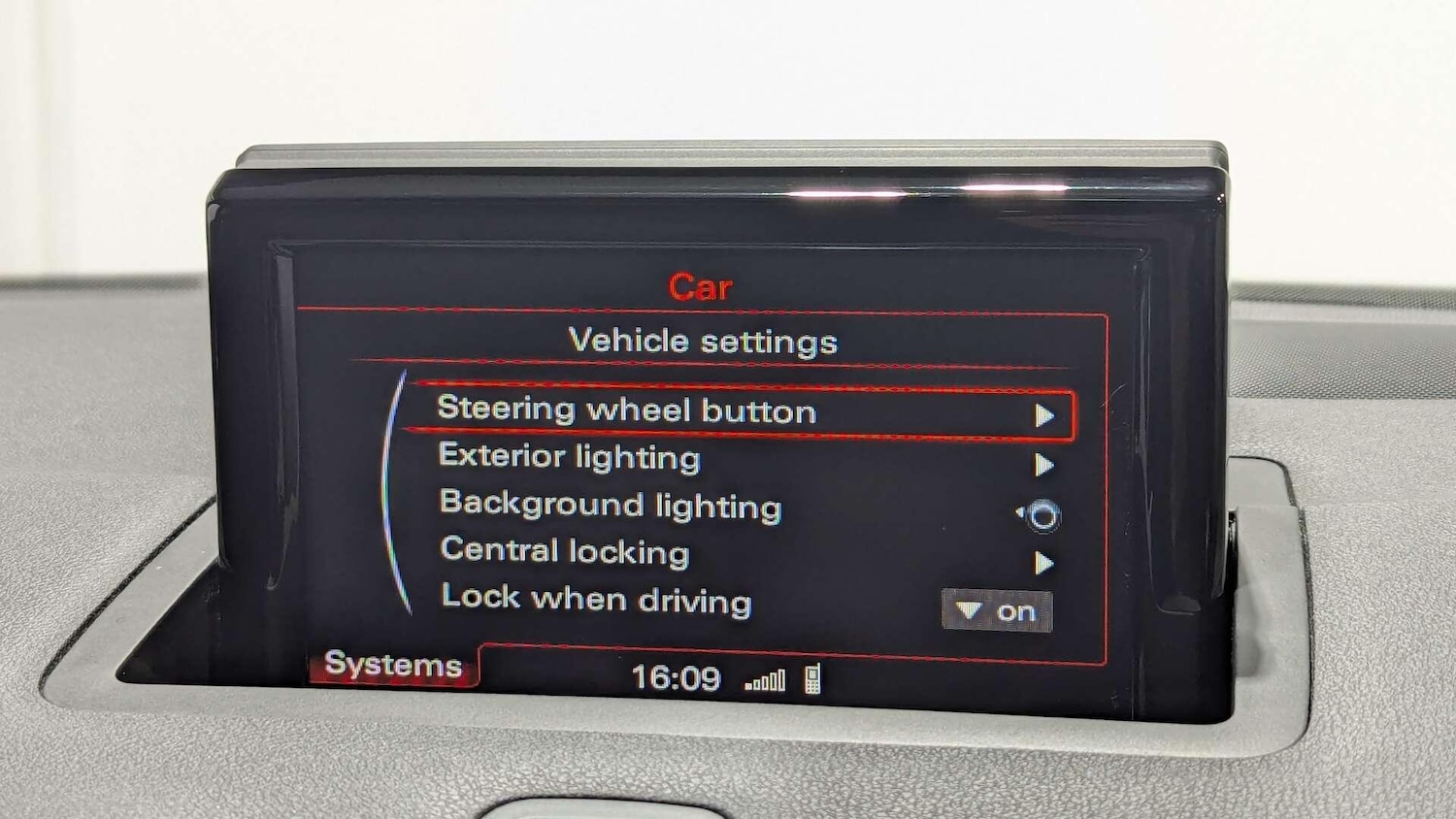 Used Audi A1 2015 for sale - 77040306: Photo 38