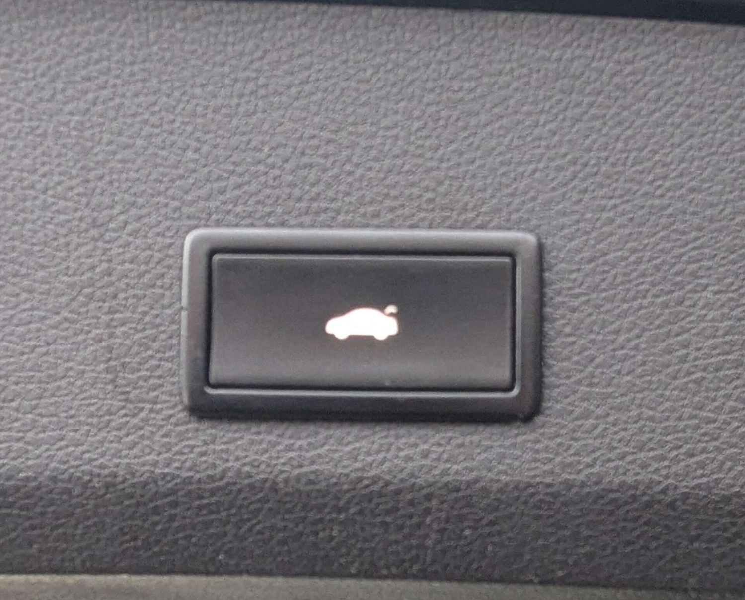 Used Audi Q7 2012 for sale - 77612190: Photo 60