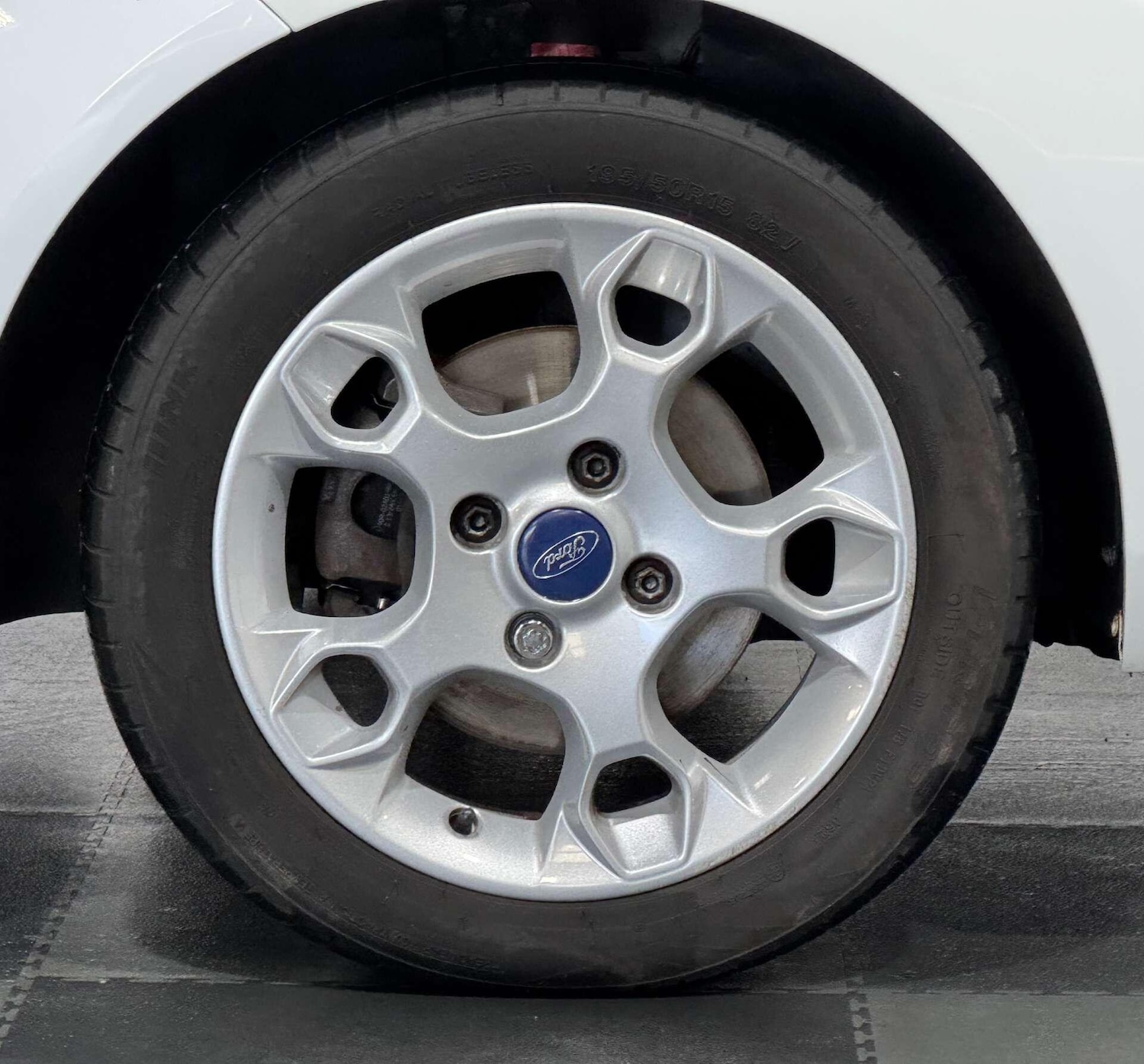 Used Ford Fiesta 2012 for sale - 77229369: Photo 19