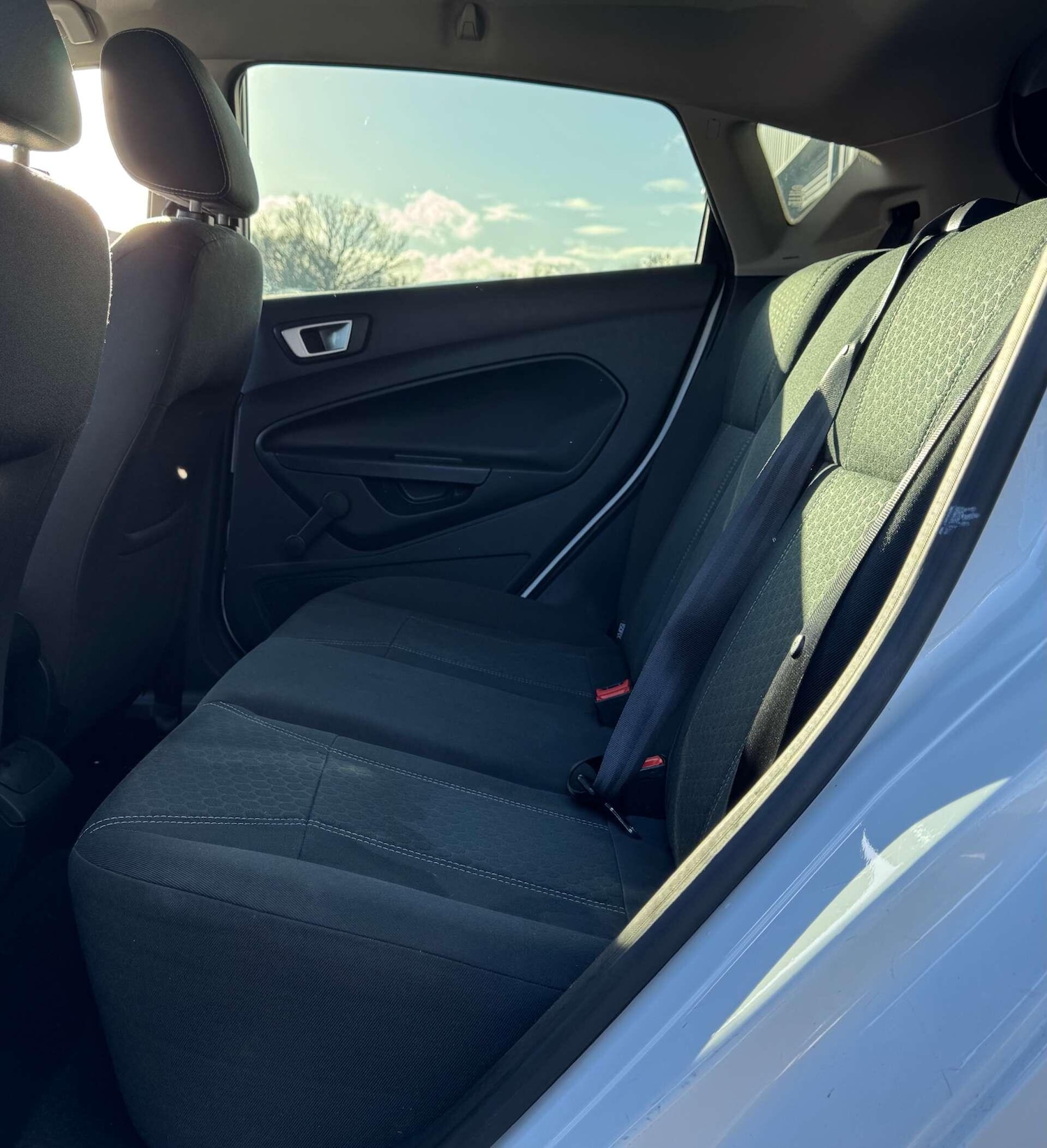 Used Ford Fiesta 2012 for sale - 77229369: Photo 24