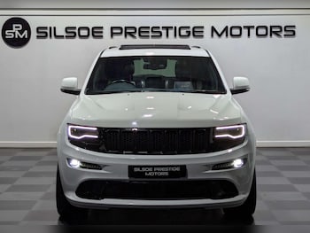 Used Jeep Grand Cherokee 2017 for sale - 76925945: Photo