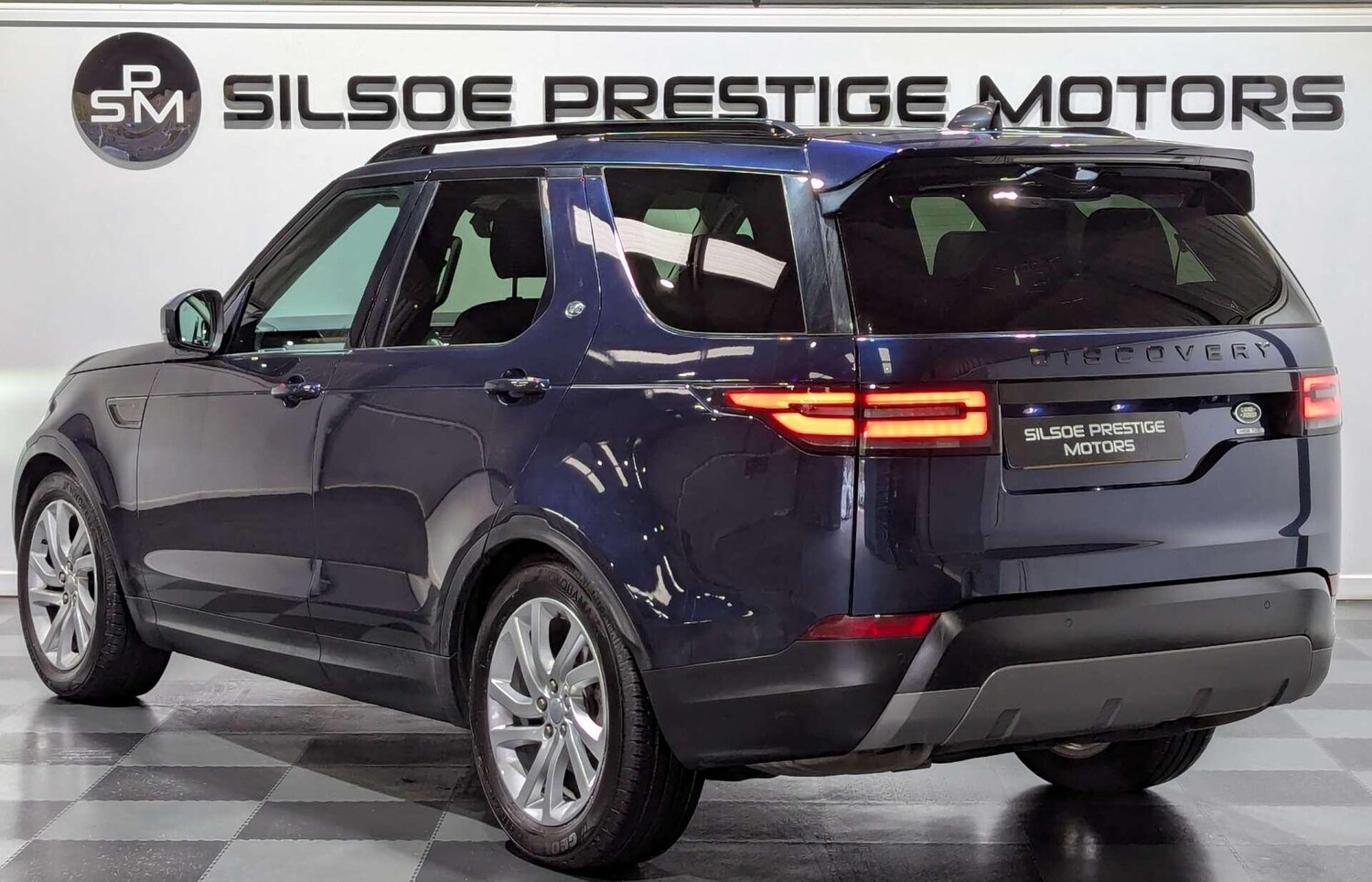 Used Land Rover Discovery 2018 for sale - 76731101: Photo 10