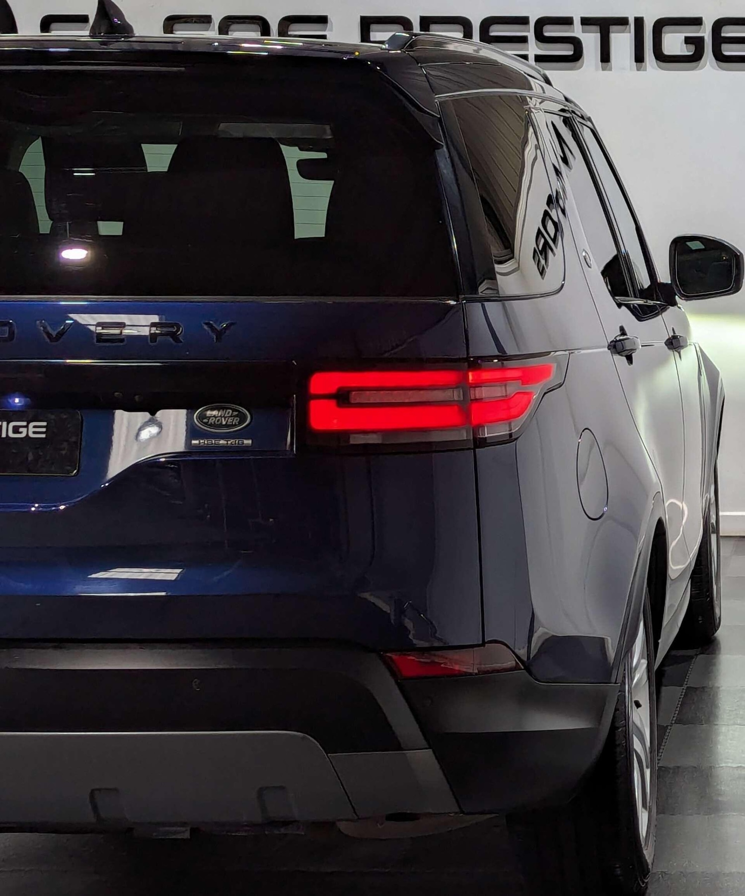 Used Land Rover Discovery 2018 for sale - 76731101: Photo 13