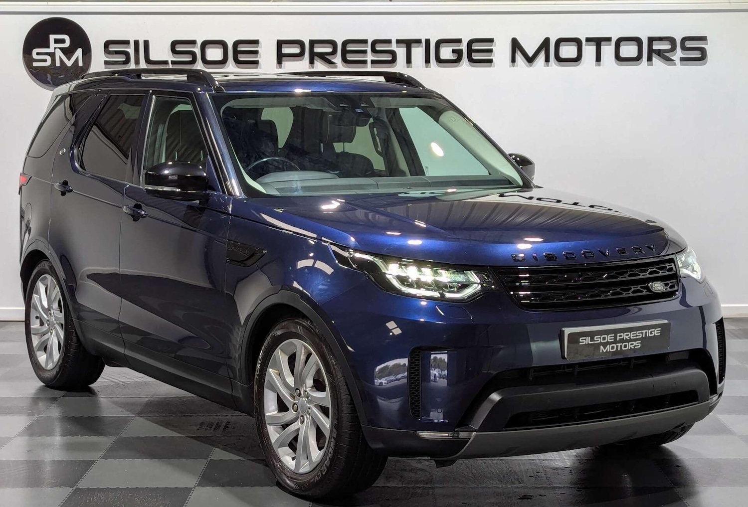 Used Land Rover Discovery 2018 for sale - 76731101: Photo 3