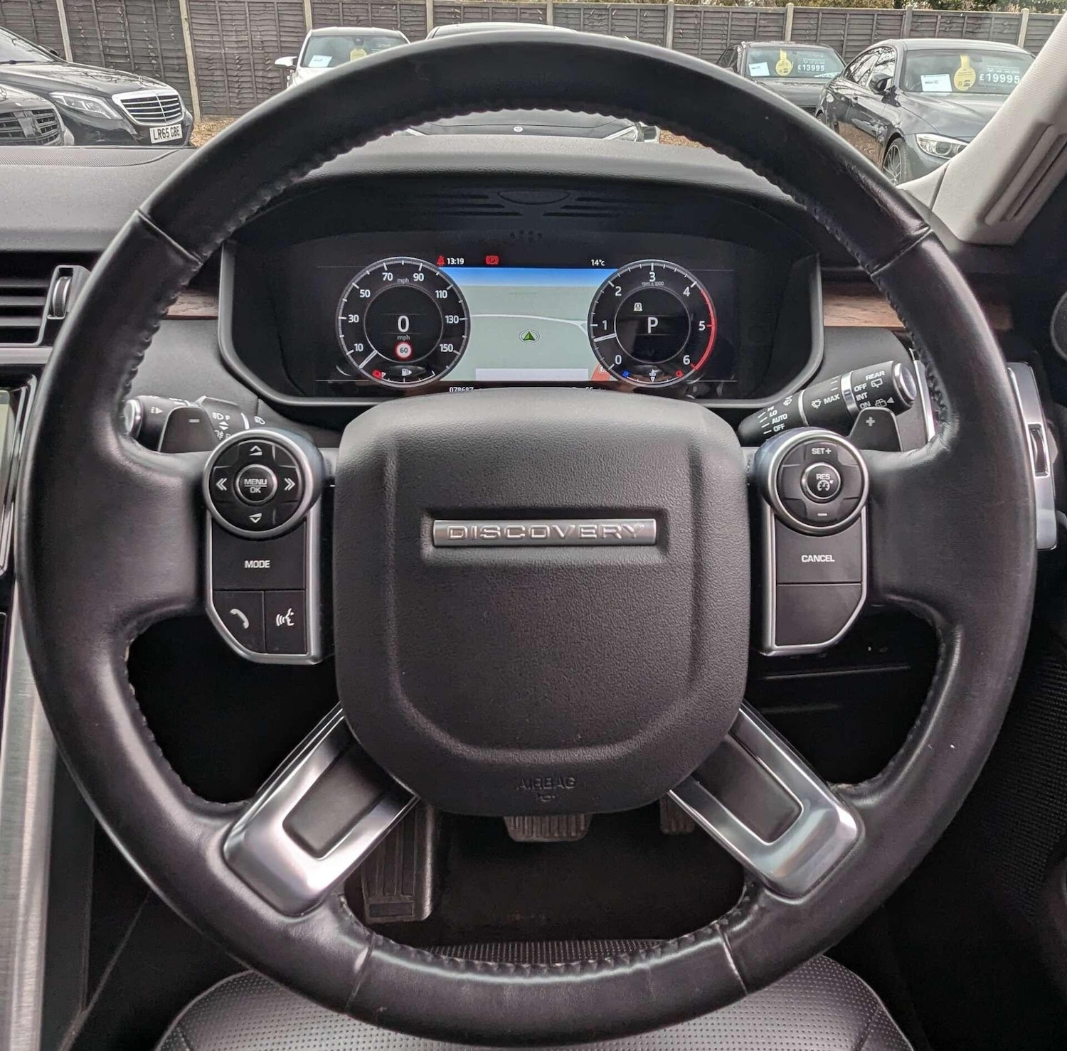 Used Land Rover Discovery 2018 for sale - 76731101: Photo 36