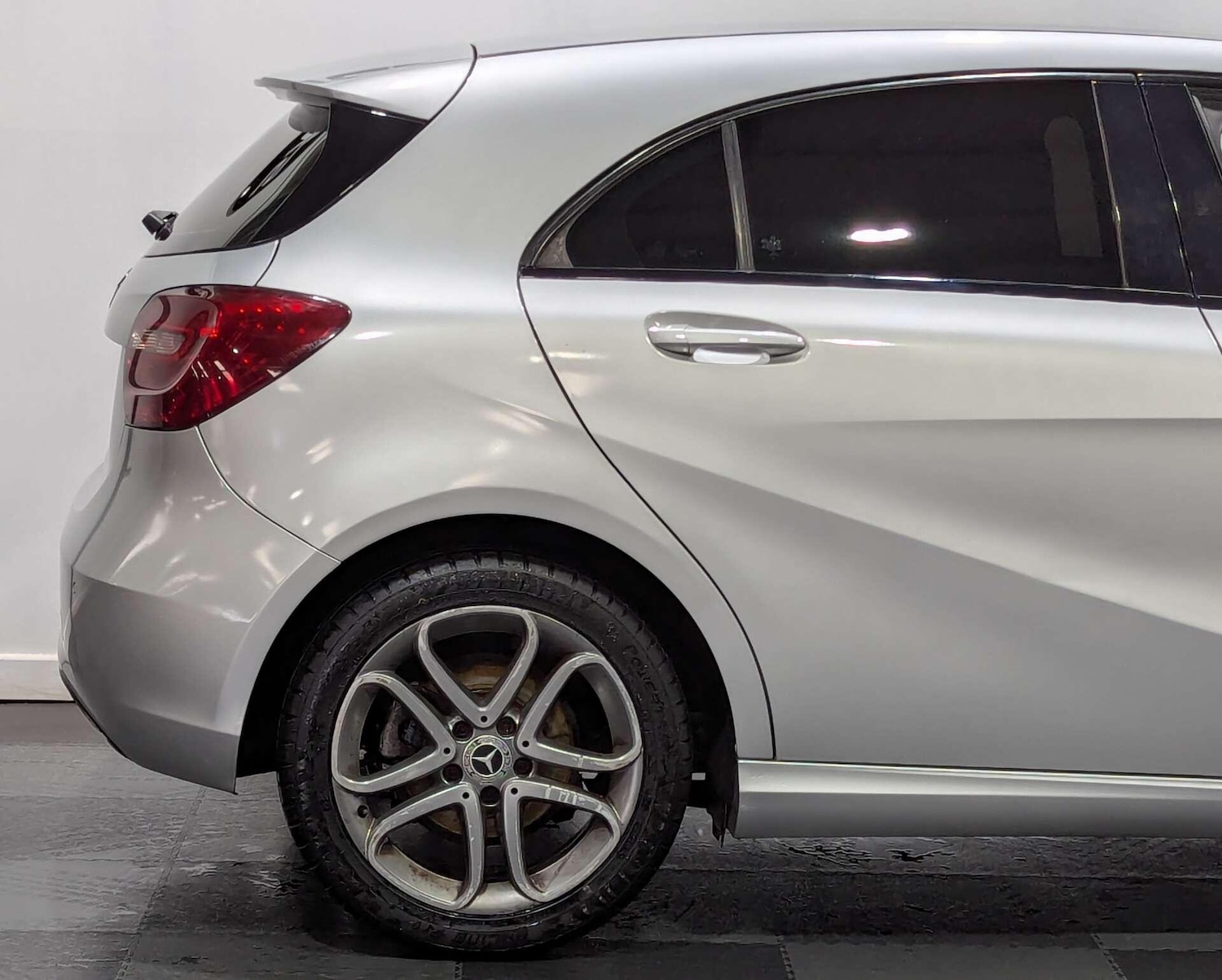 Used Mercedes-Benz A-Class 2013 for sale - 76887209: Photo 12