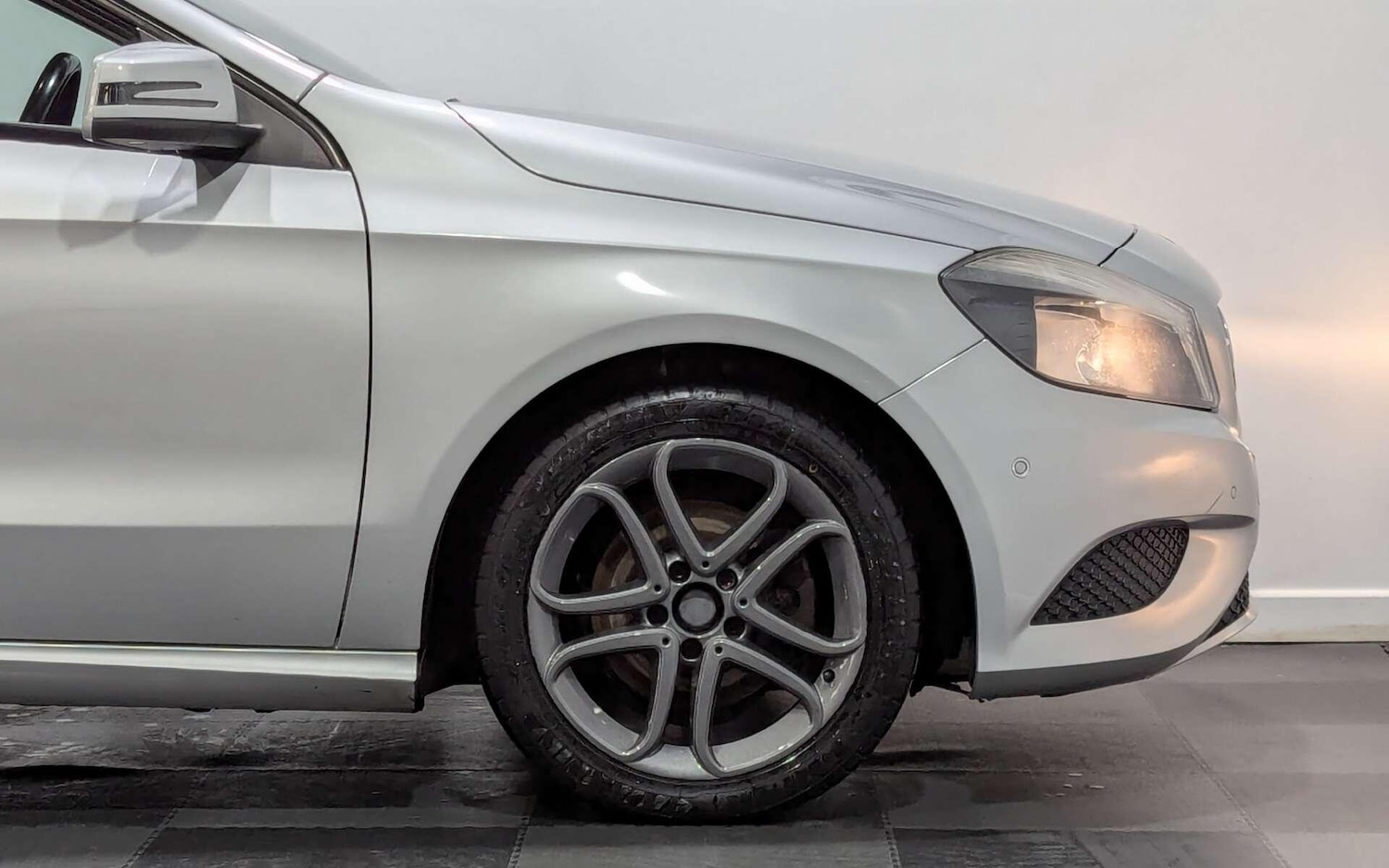 Used Mercedes-Benz A-Class 2013 for sale - 76887209: Photo 14