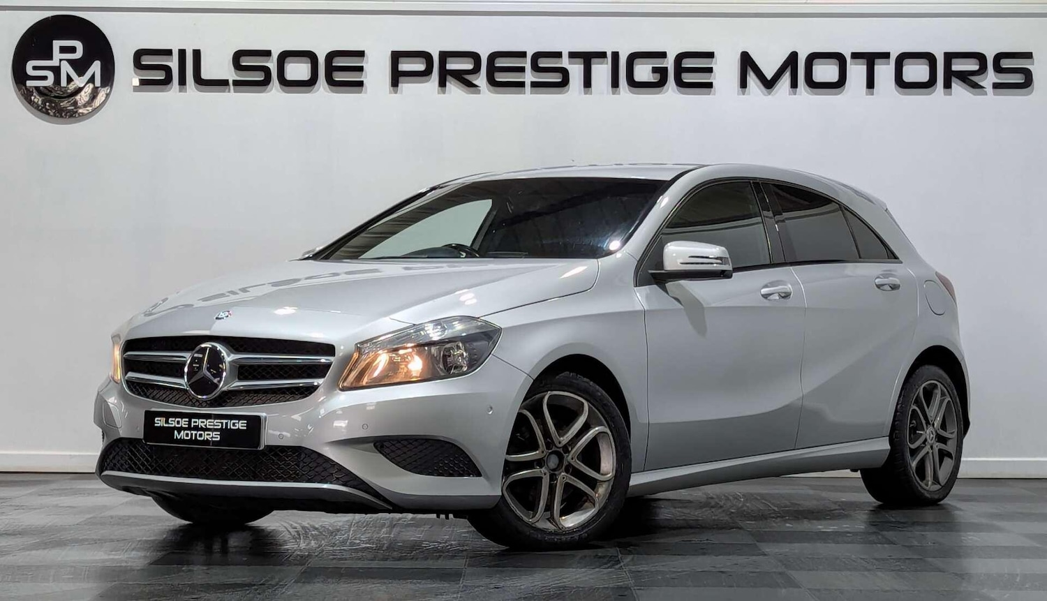 Used Mercedes-Benz A-Class 2013 for sale - 76887209: Photo 3