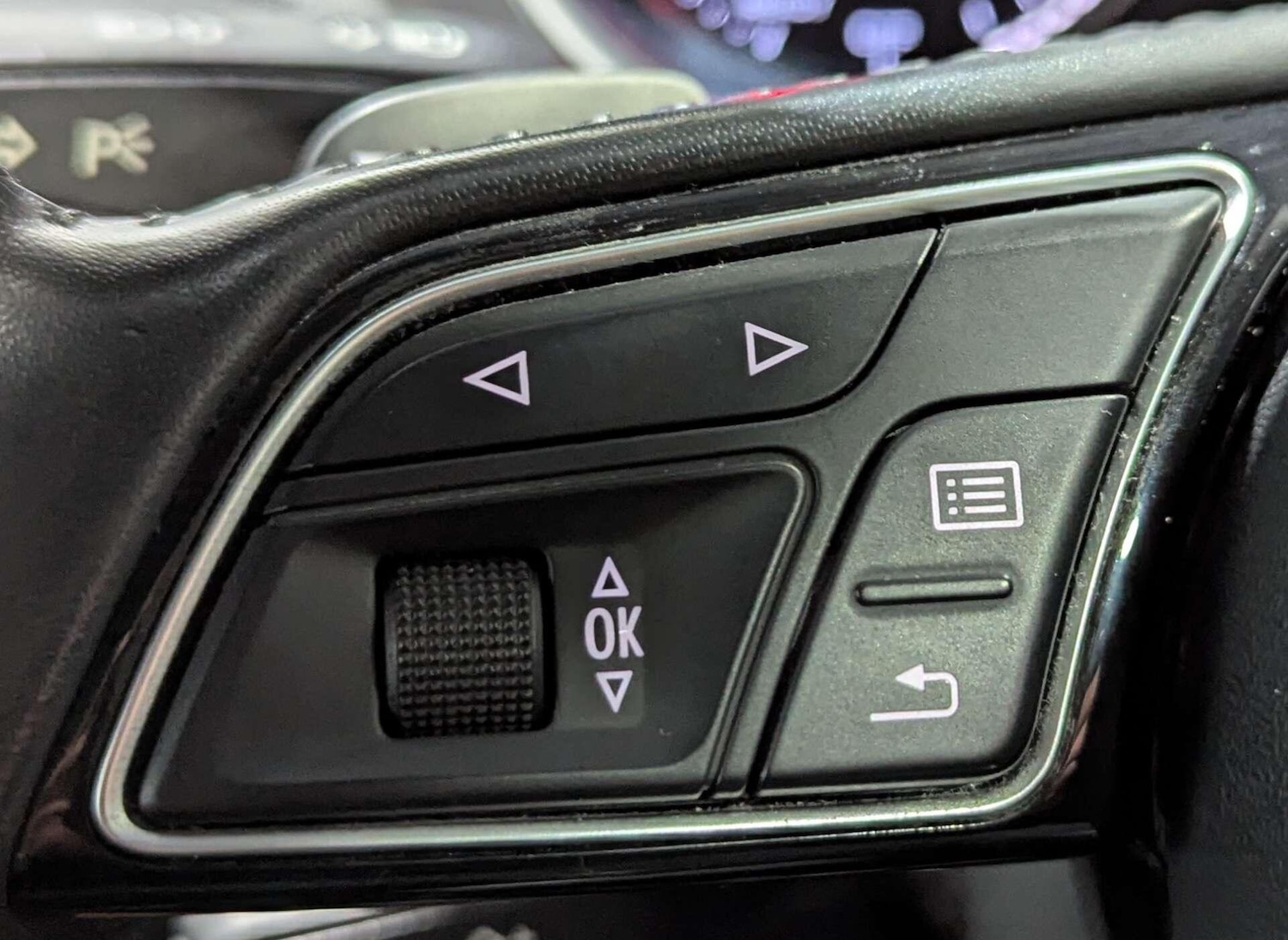 Used Audi Q2 2017 for sale - 77191402: Photo 28