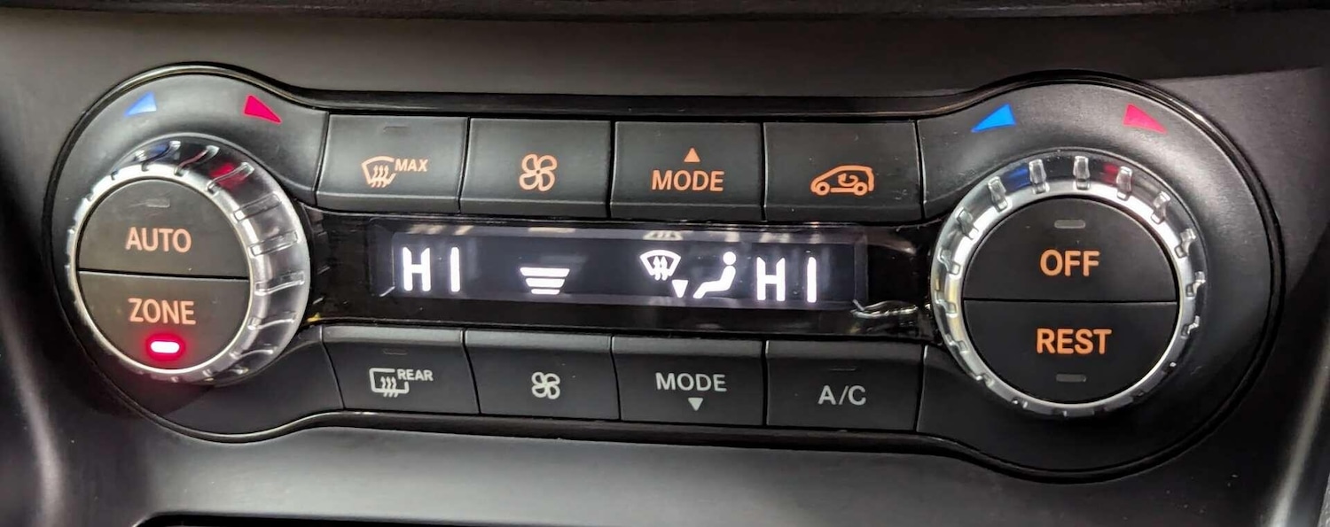 Used Mercedes-Benz CLA 2013 for sale - 77156529: Photo 35