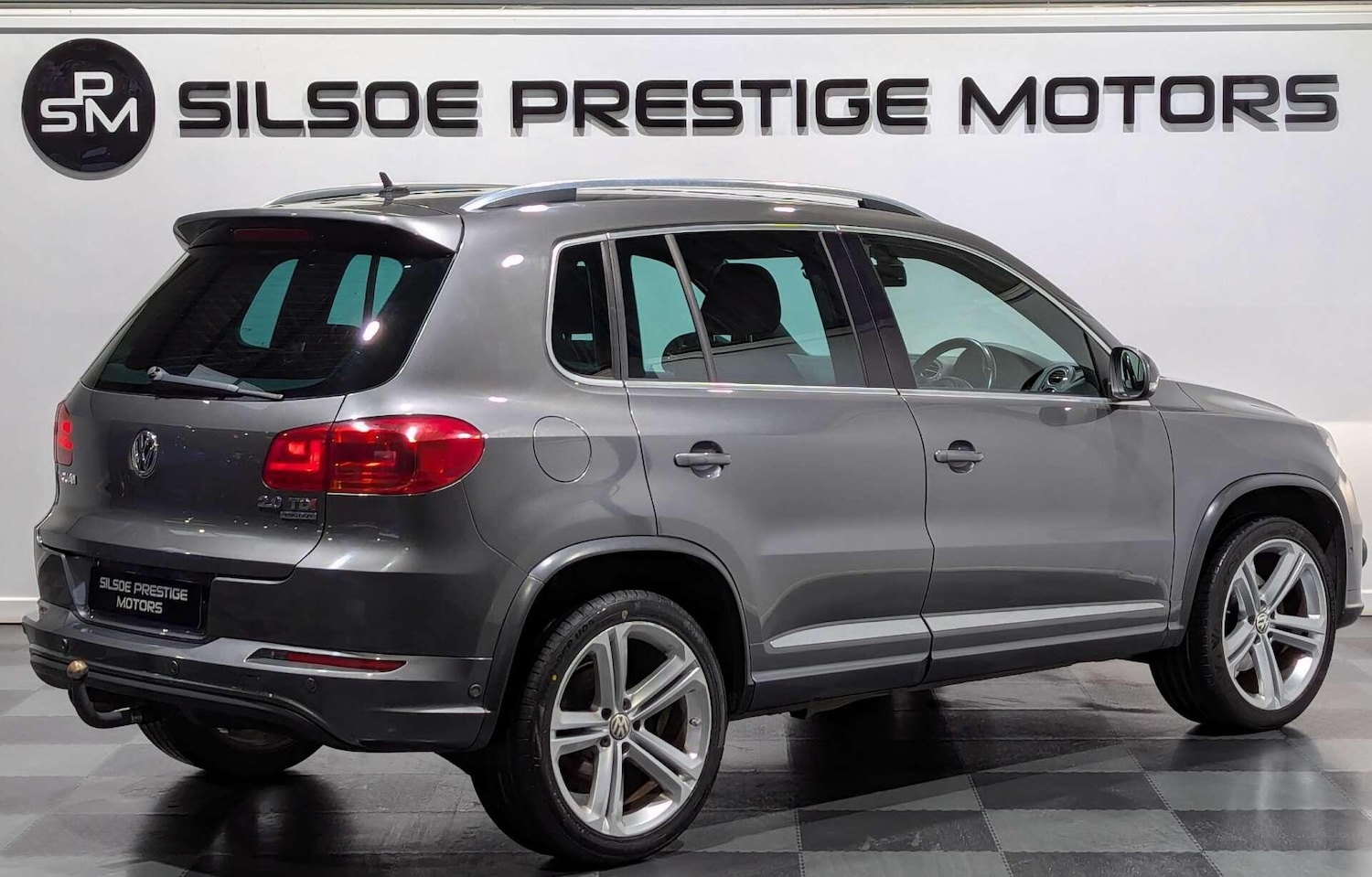 Used Volkswagen Tiguan for sale - 77053933: Photo 12