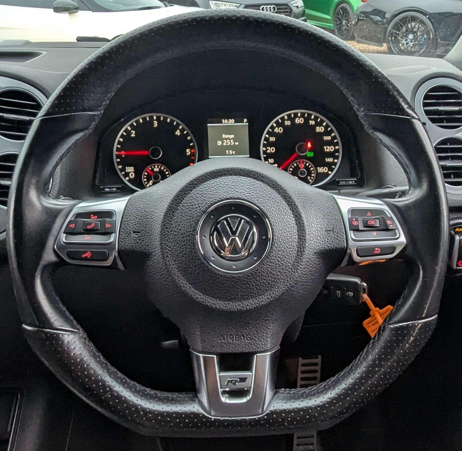 Used Volkswagen Tiguan for sale - 77053933: Photo 33