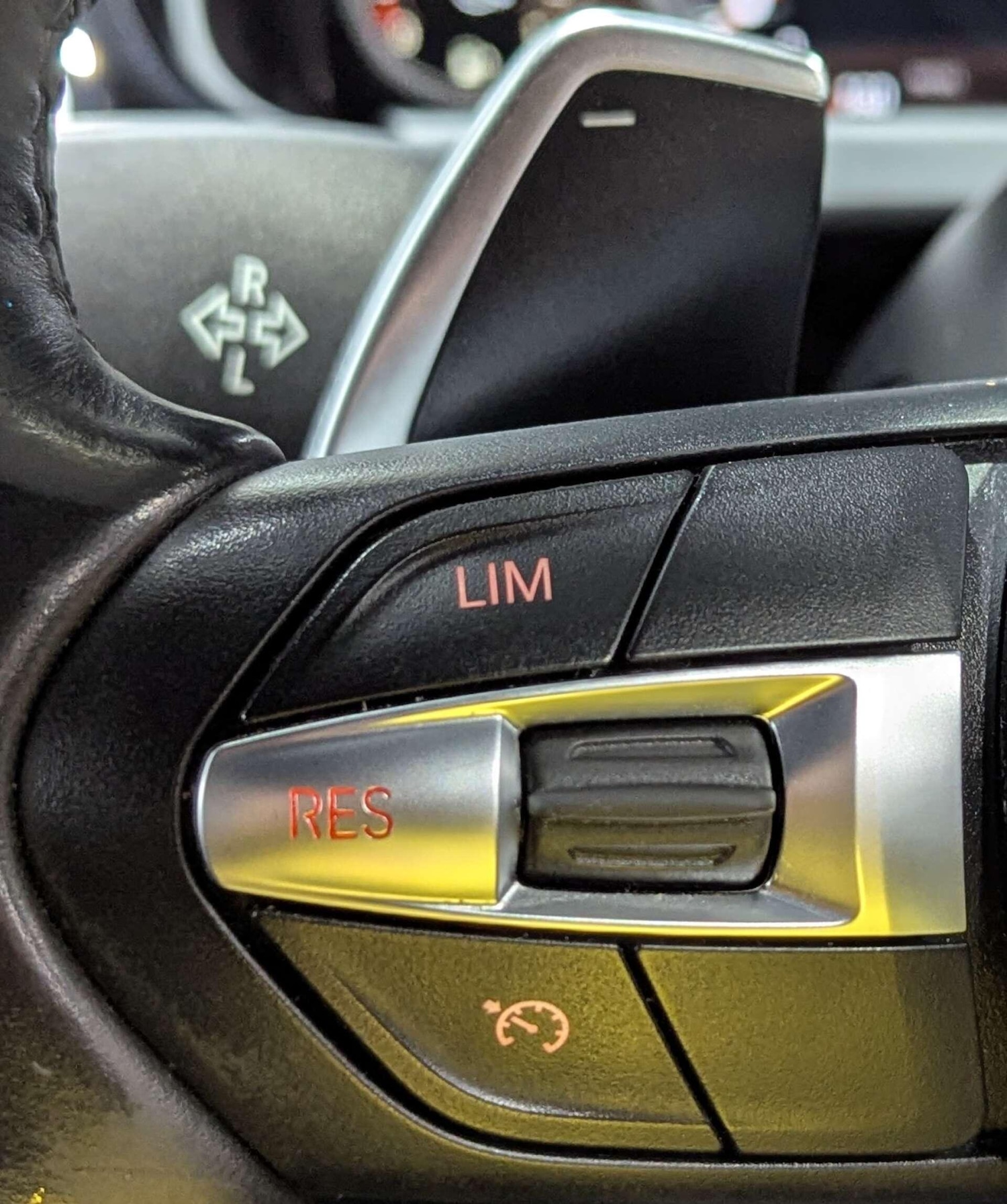 Used BMW 6 Series 2015 for sale - 76886454: Photo 31