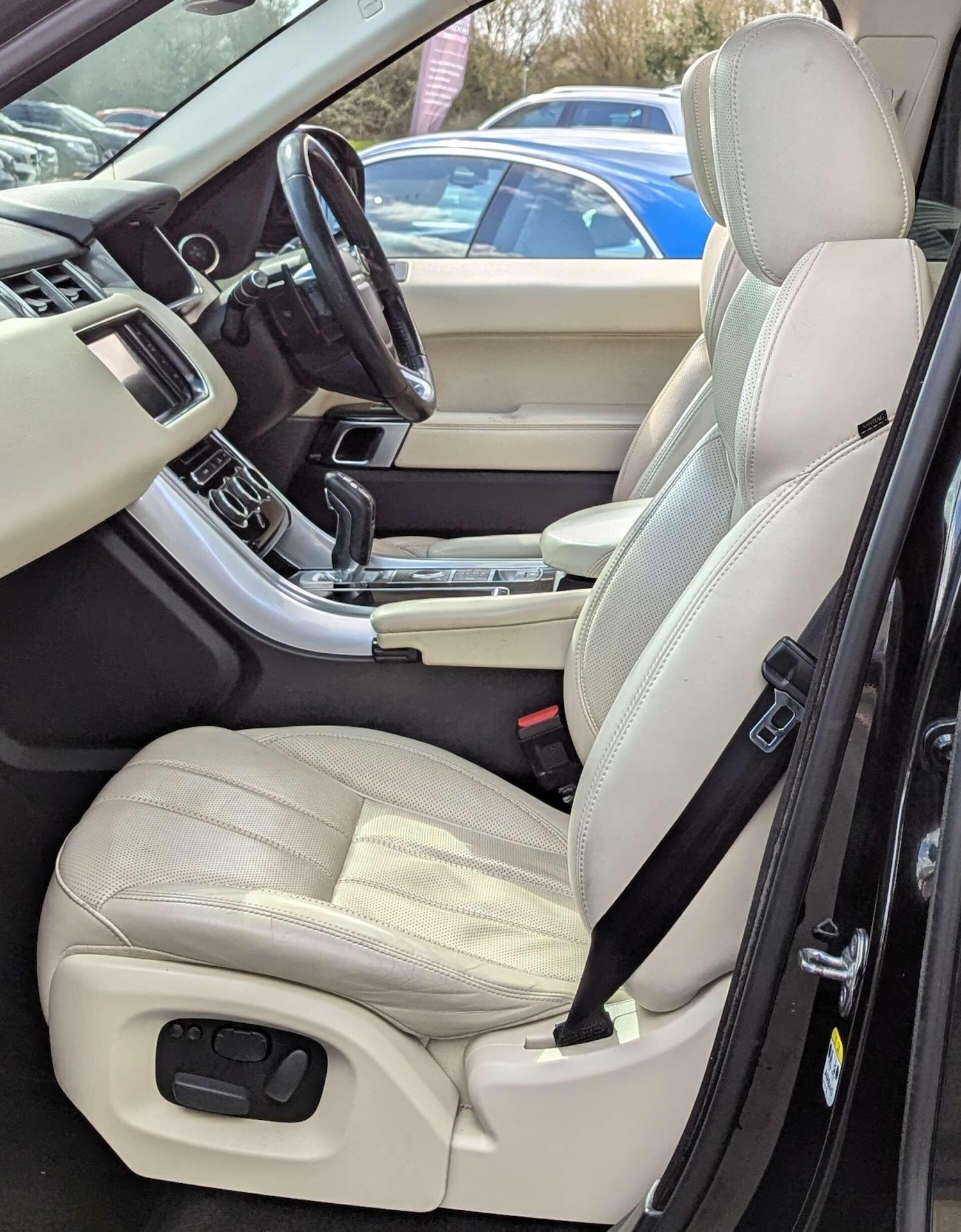 Used Land Rover Range Rover Sport 2015 for sale - 78057927: Photo 21