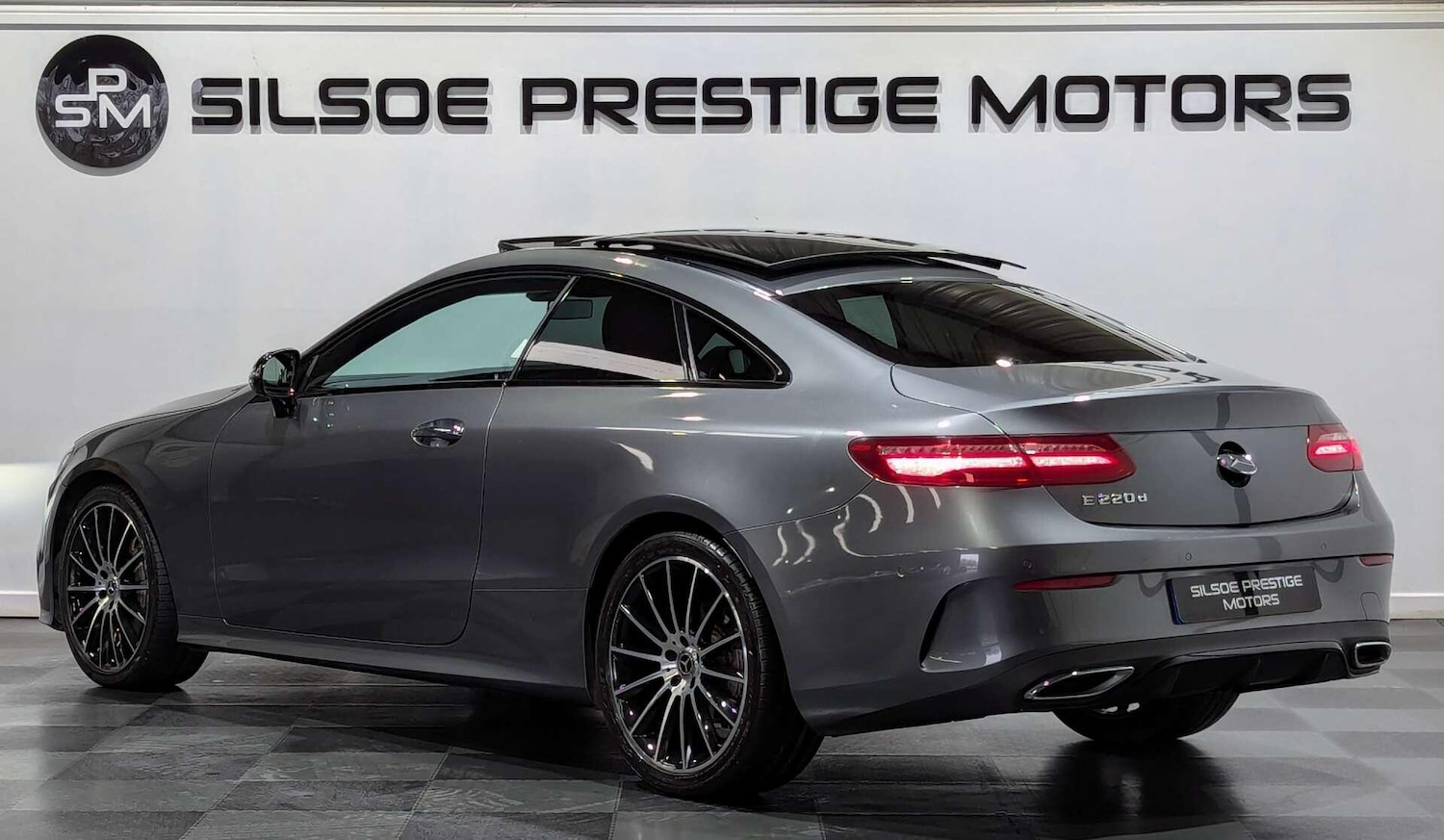 Used Mercedes-Benz E Class 2018 for sale - 77838959: Photo 2