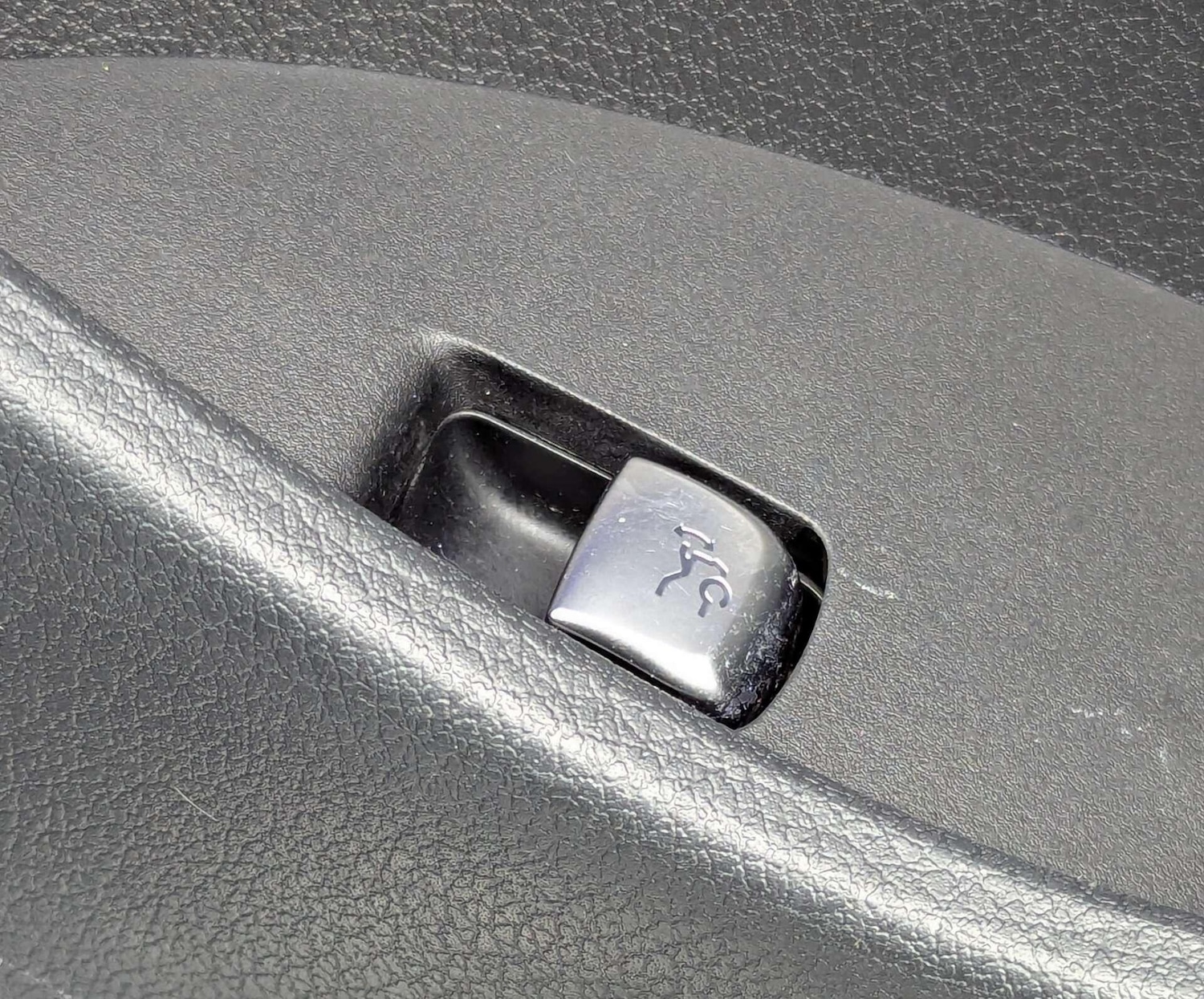 Used Mercedes-Benz E Class 2018 for sale - 77838959: Photo 63