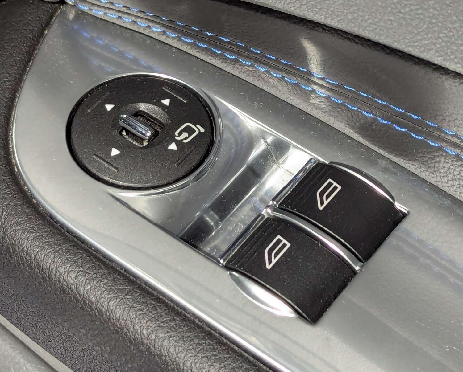 Used Ford Focus 2010 for sale - 76886195: Photo 17