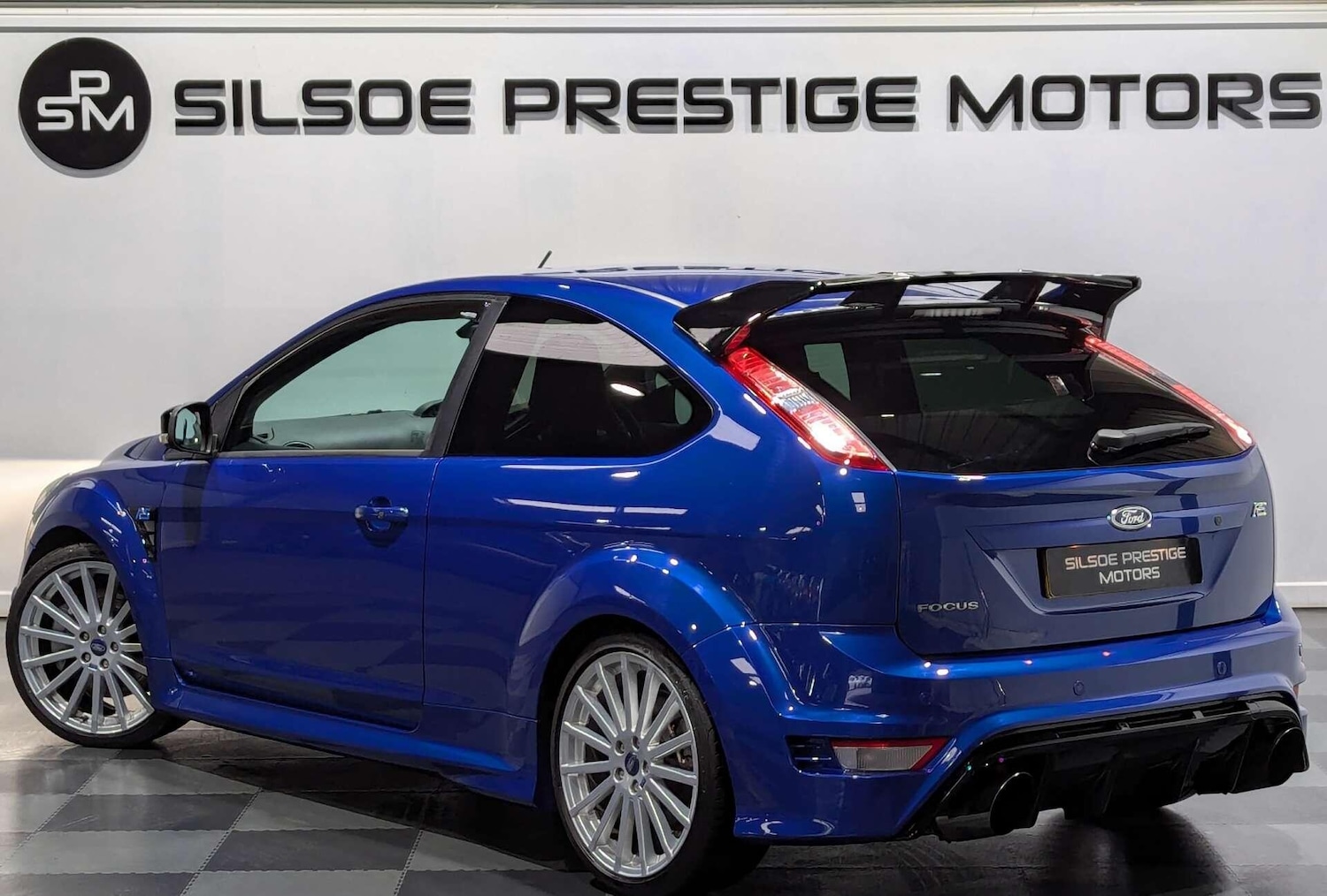 Used Ford Focus 2010 for sale - 76886195: Photo 2