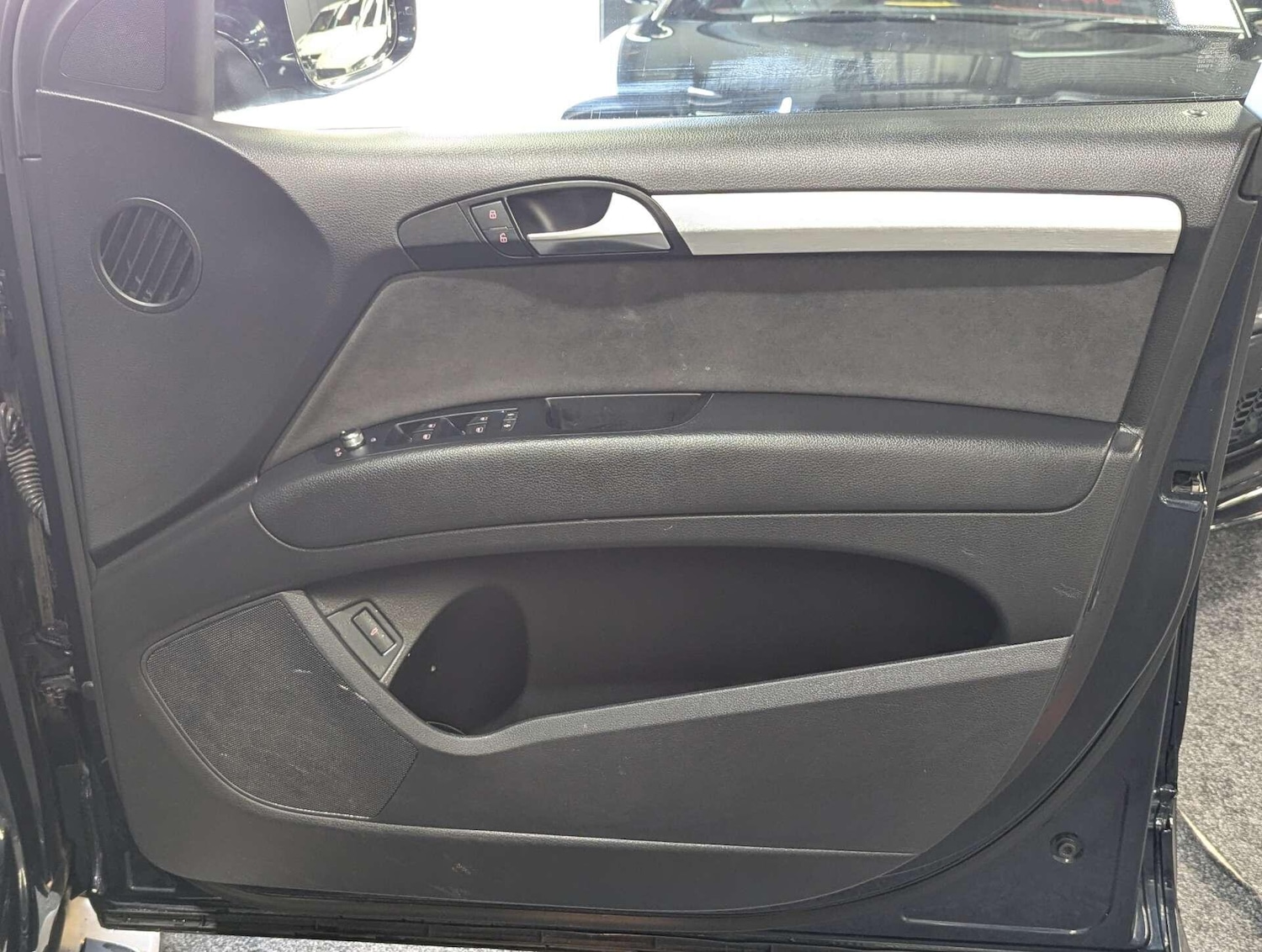 Used Audi Q7 for sale - 77977609: Photo 15