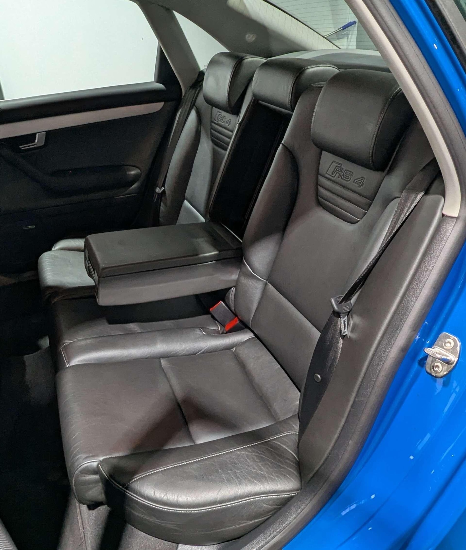 Used Audi RS4 2006 for sale - 77155754: Photo 27