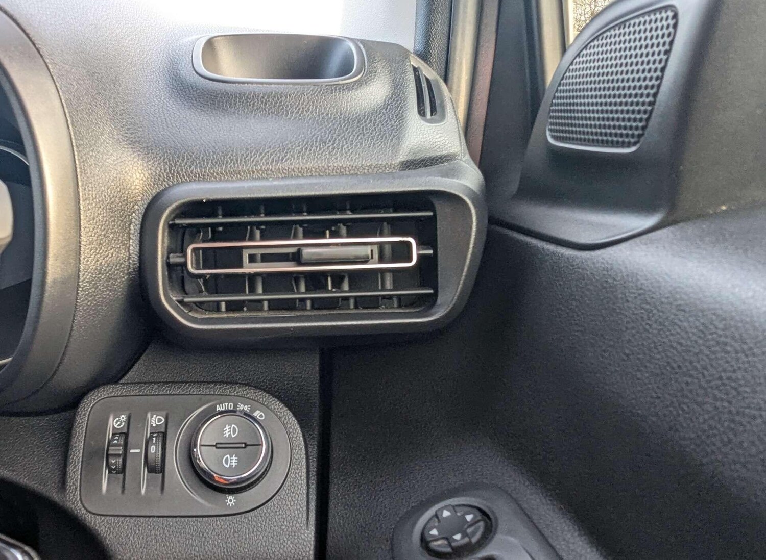 Used Vauxhall Combo Life 2021 for sale - 77838651: Photo 29